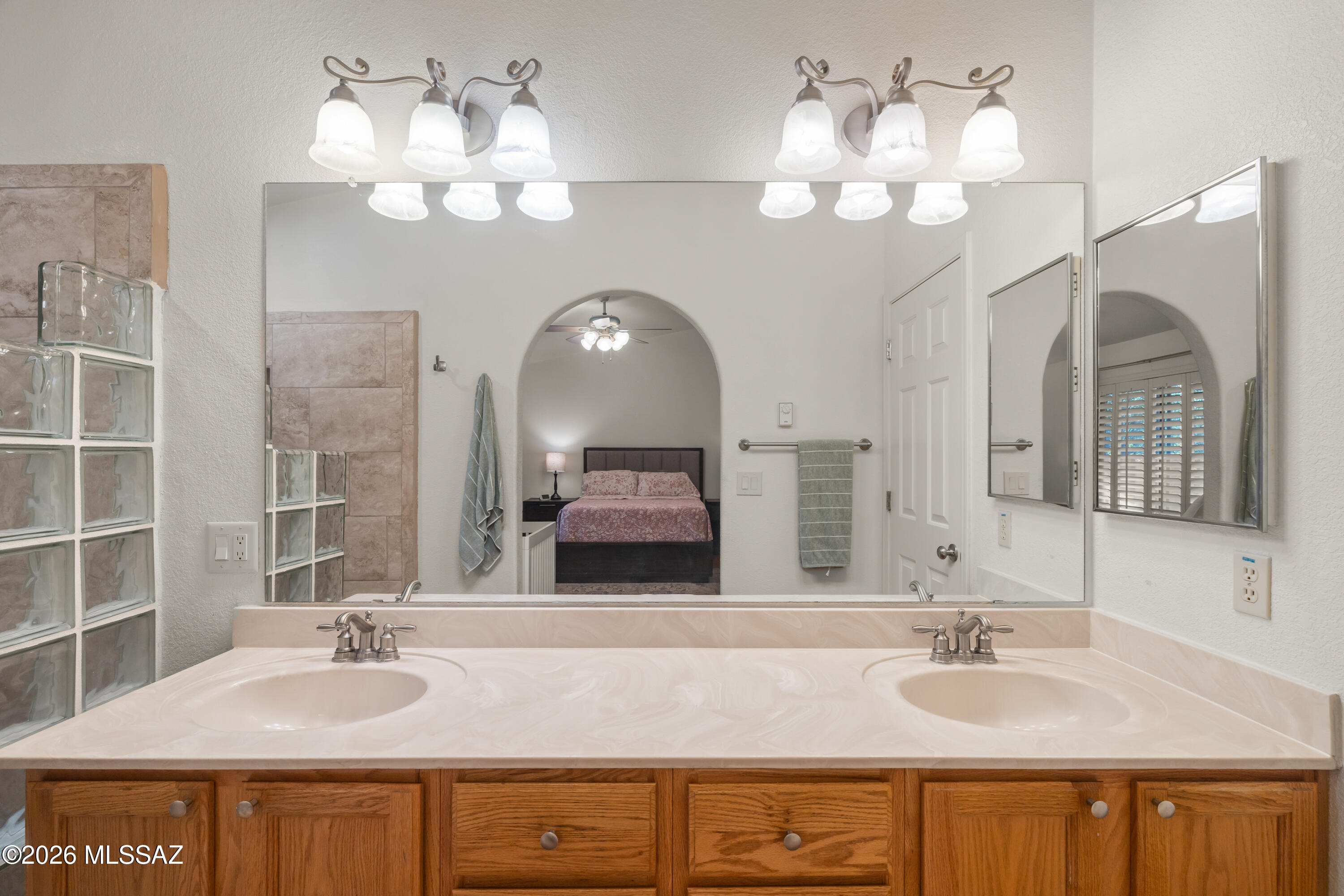 Elliott Homes At Rita Ranch (1-521) - Residential