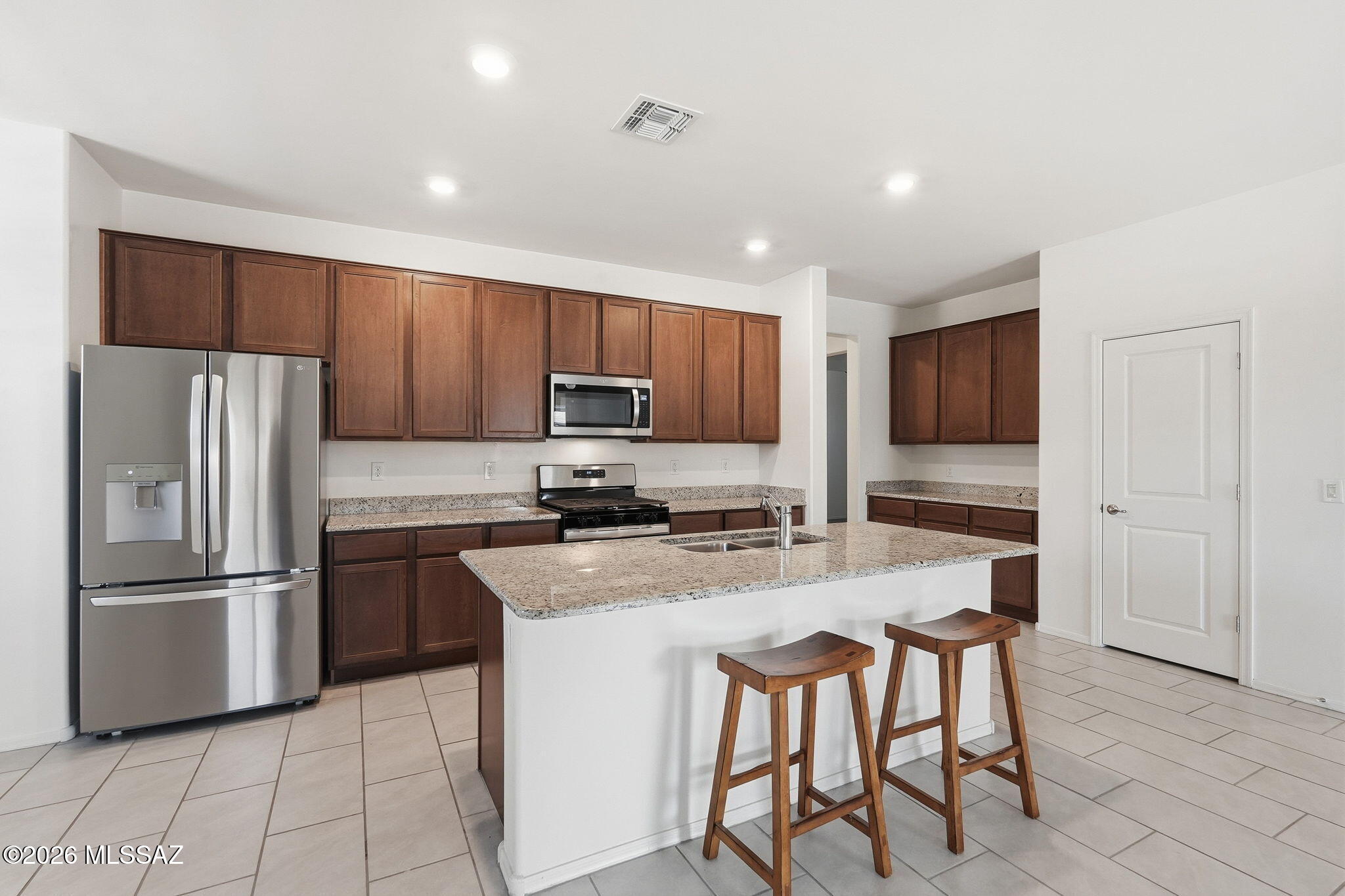 Vista Del Oro (1-108) - Residential
