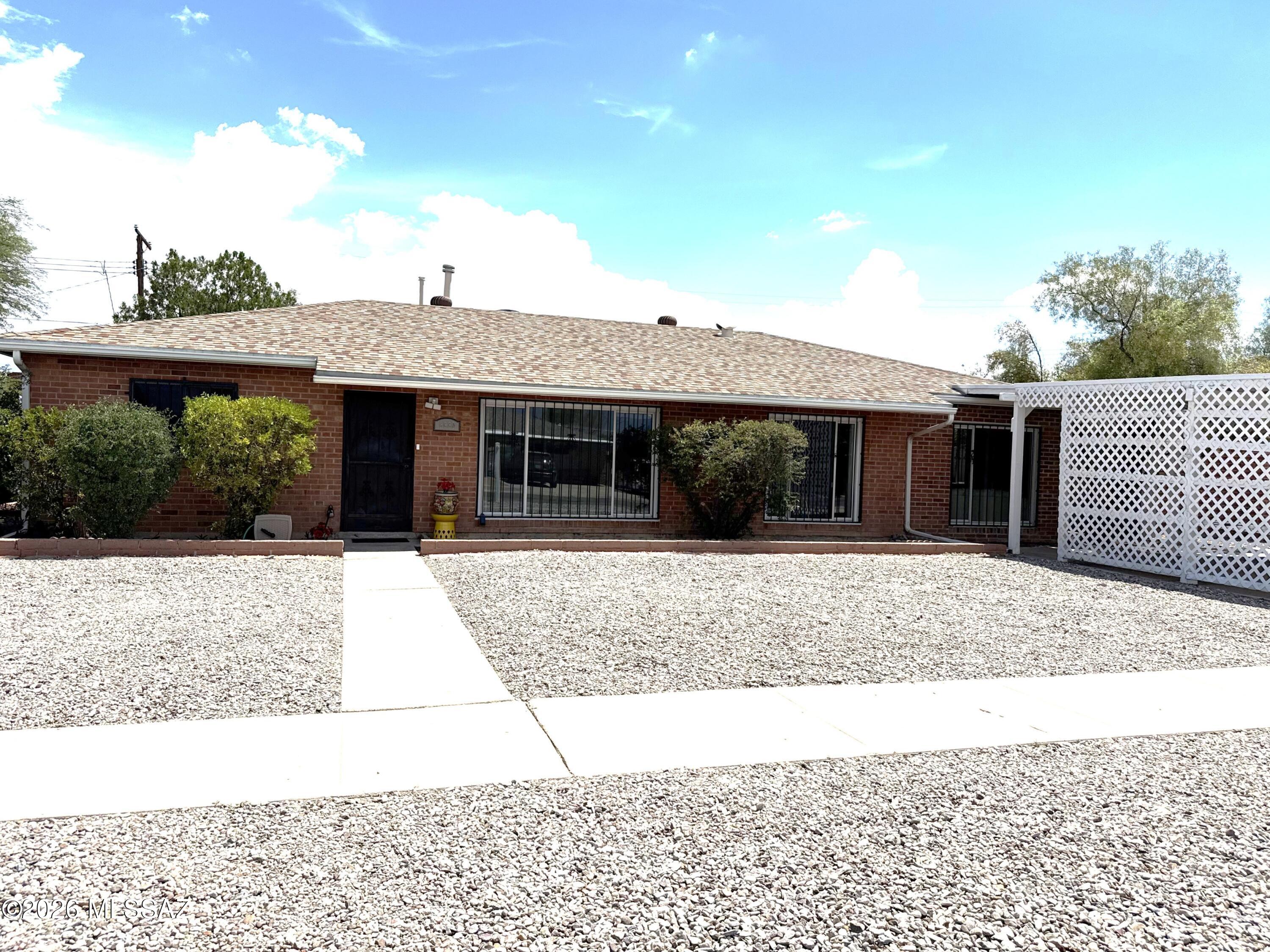 Manana Vista - Residential