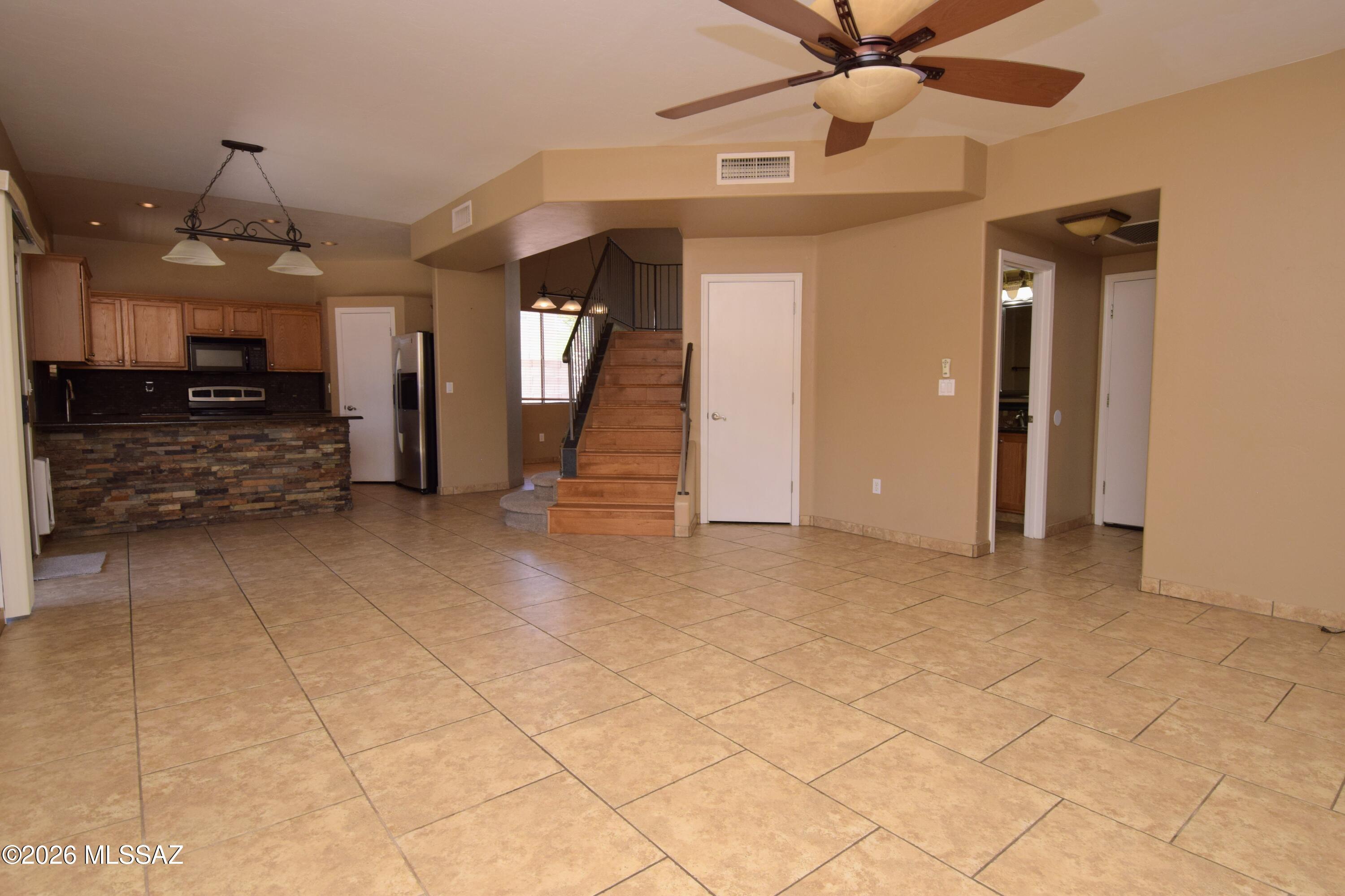 Desert Crossings at Rita Ranch (1-255) - Residential Lease
