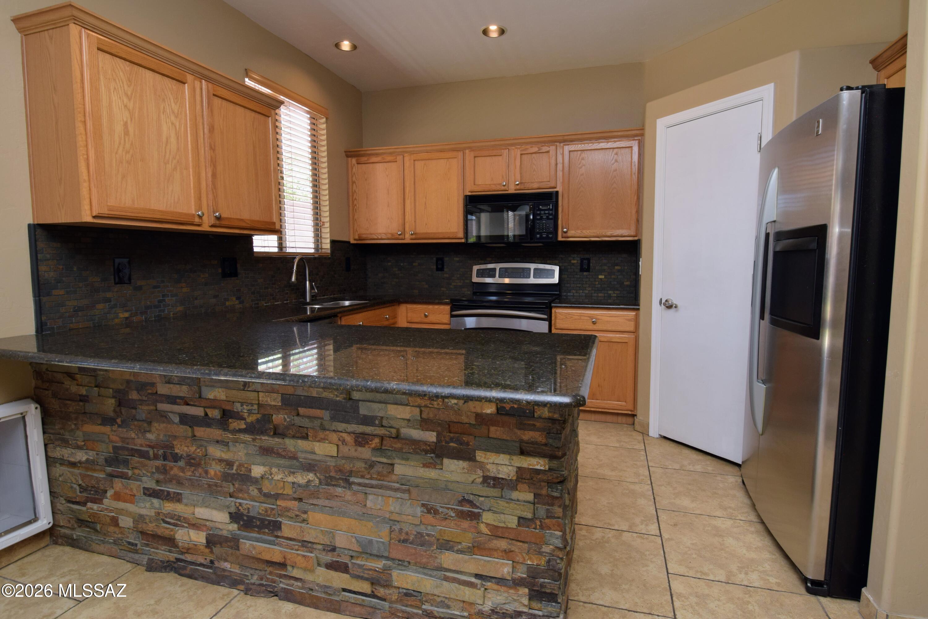 Desert Crossings at Rita Ranch (1-255) - Residential Lease