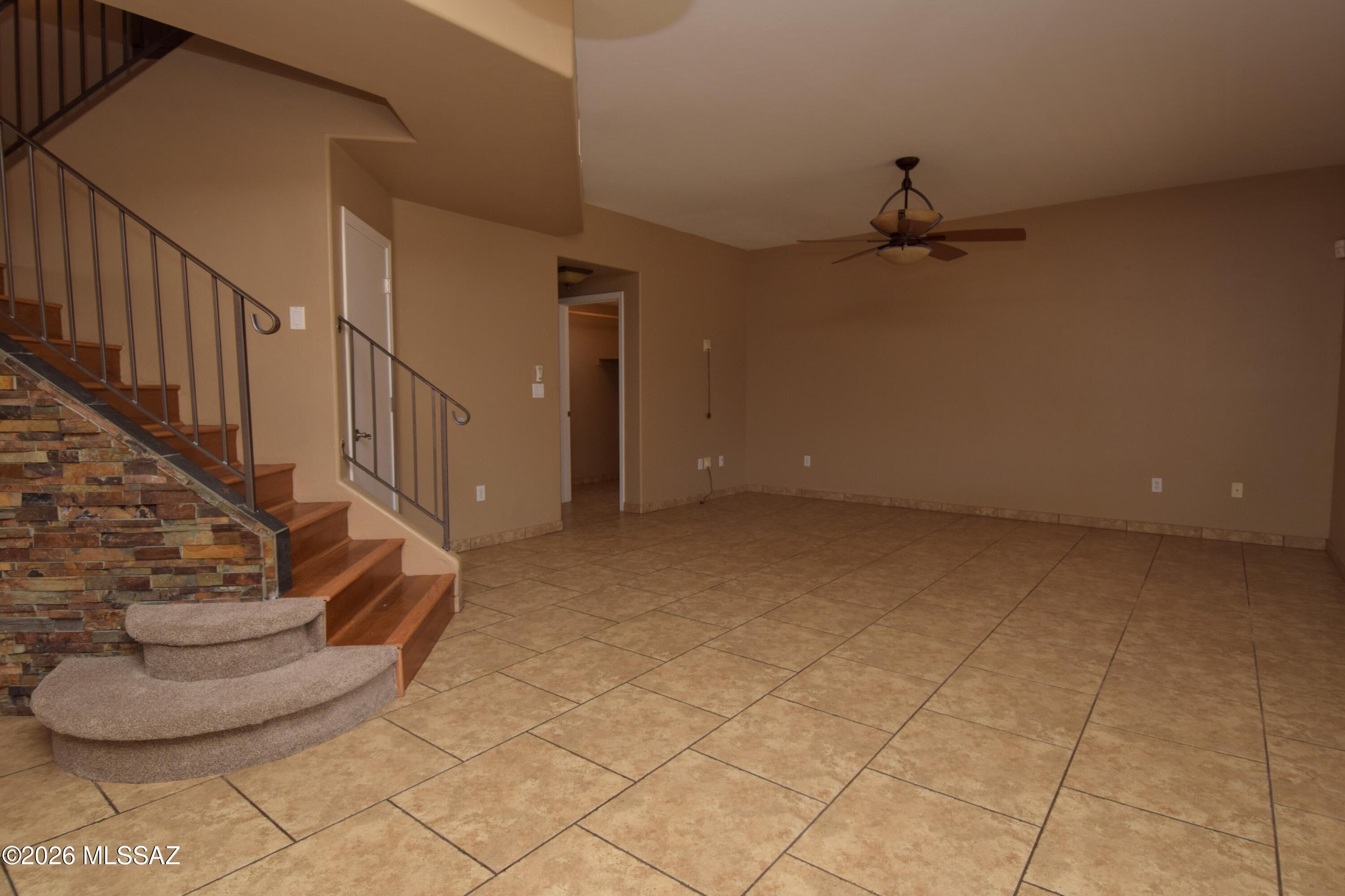 Desert Crossings at Rita Ranch (1-255) - Residential Lease