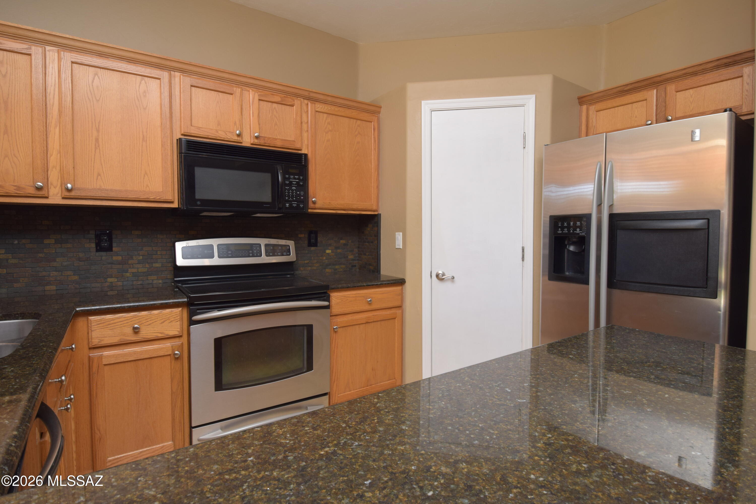 Desert Crossings at Rita Ranch (1-255) - Residential Lease