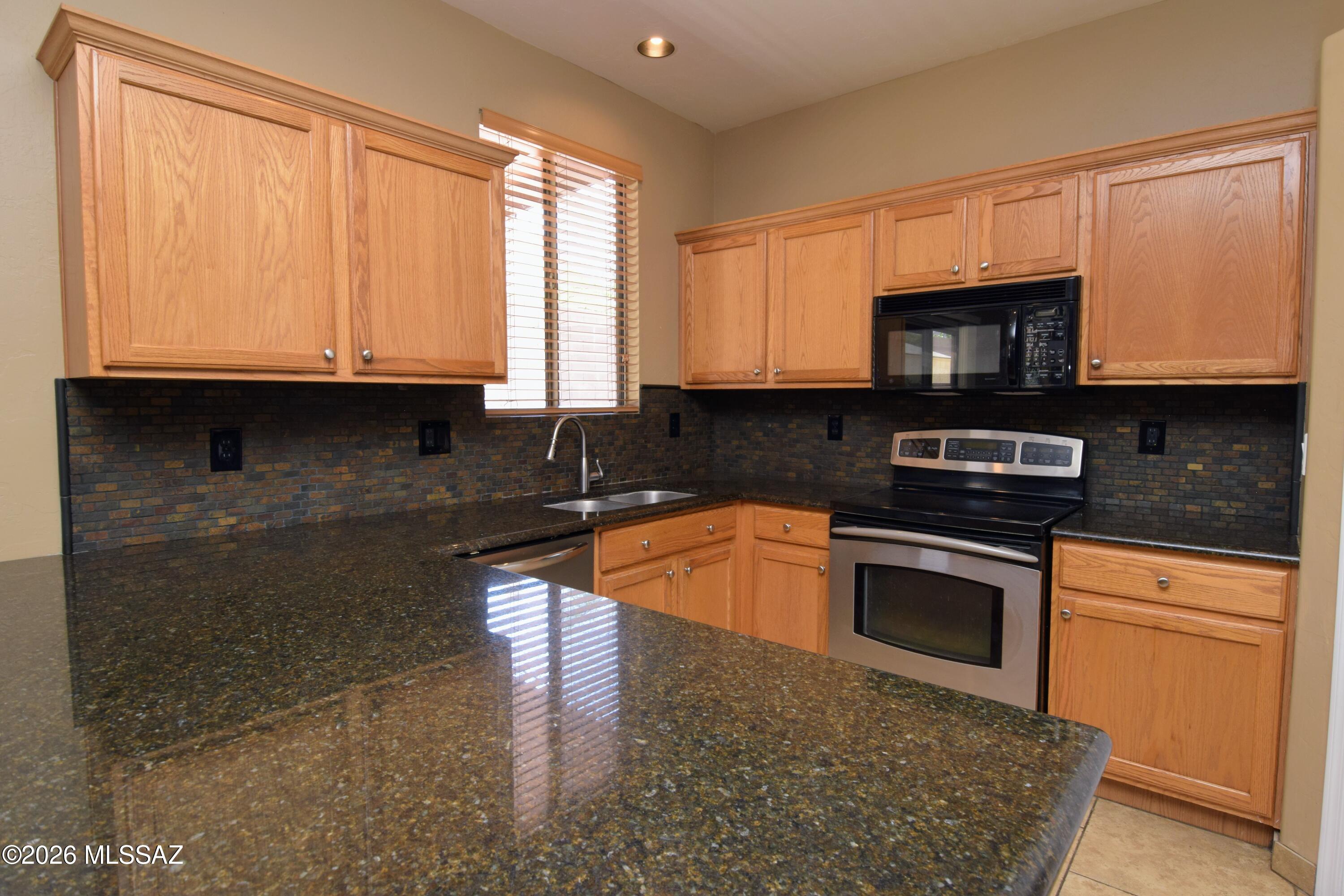 Desert Crossings at Rita Ranch (1-255) - Residential Lease