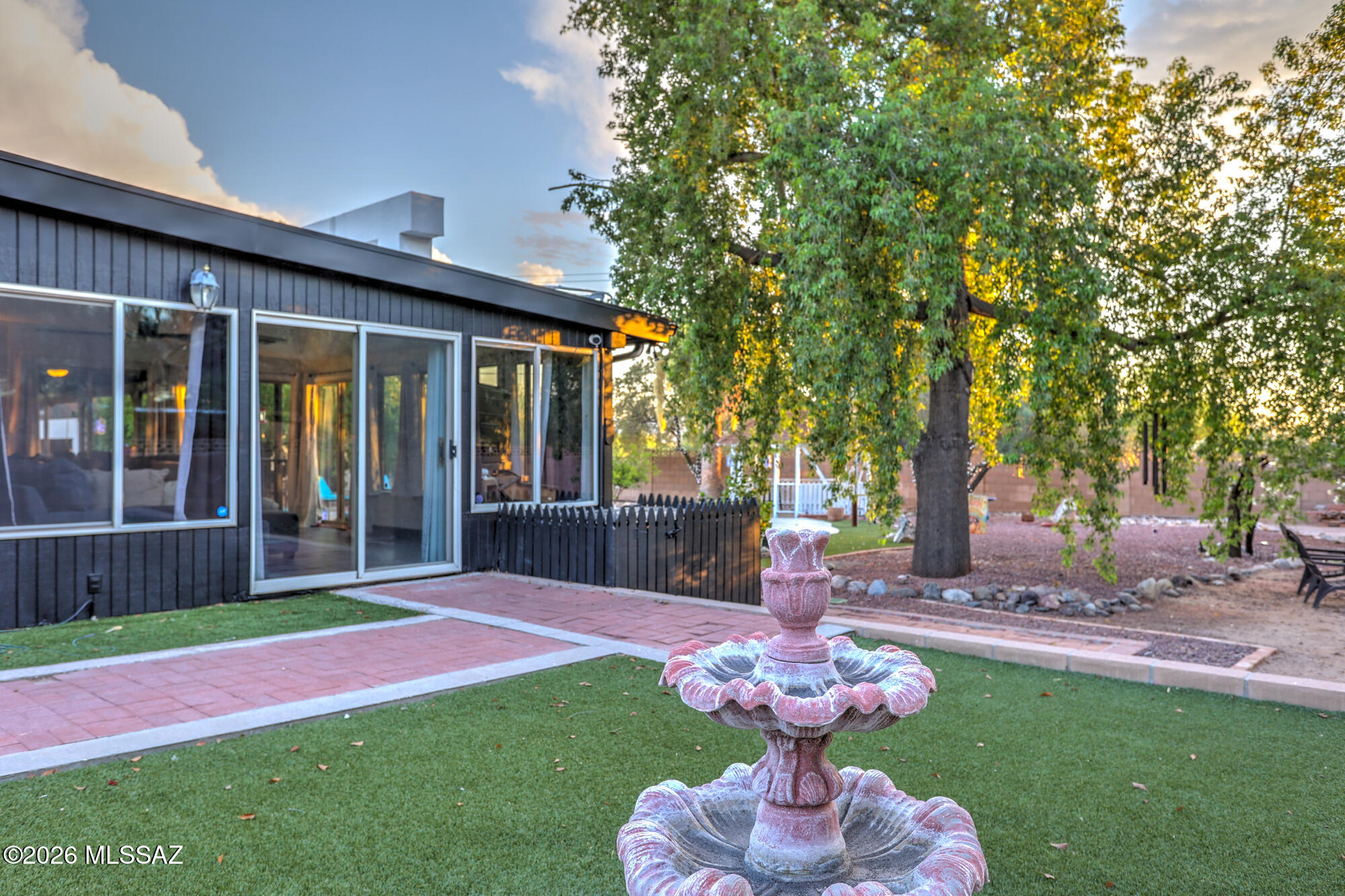 Casas Adobes West (1-220) - Residential