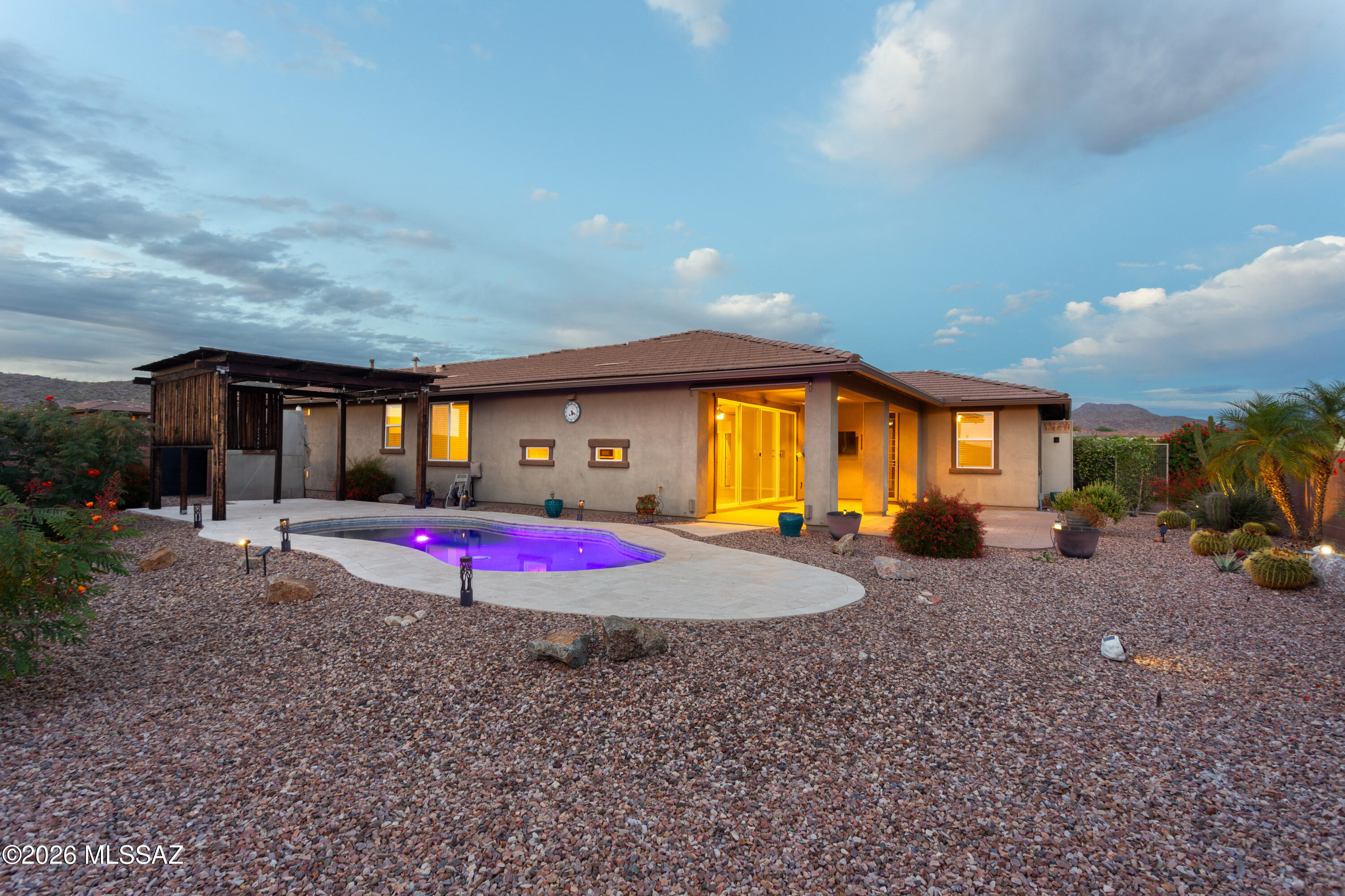 Golden Barrel Place At Dove Mountain SQ20141710079 - Residential
