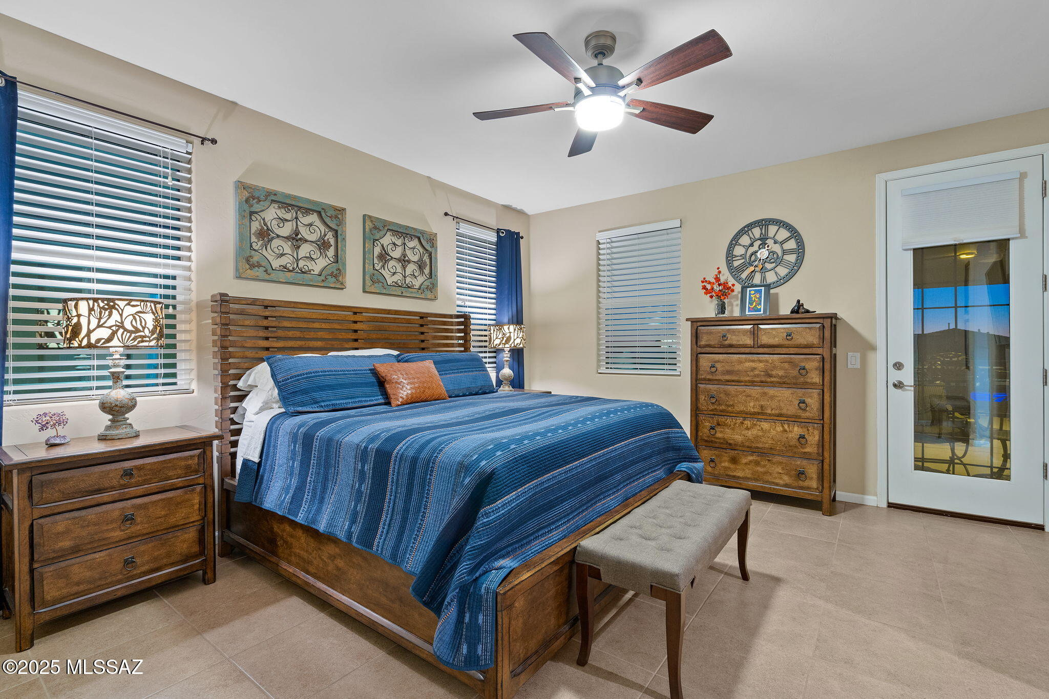 Golden Barrel Place At Dove Mountain SQ20141710079 - Residential