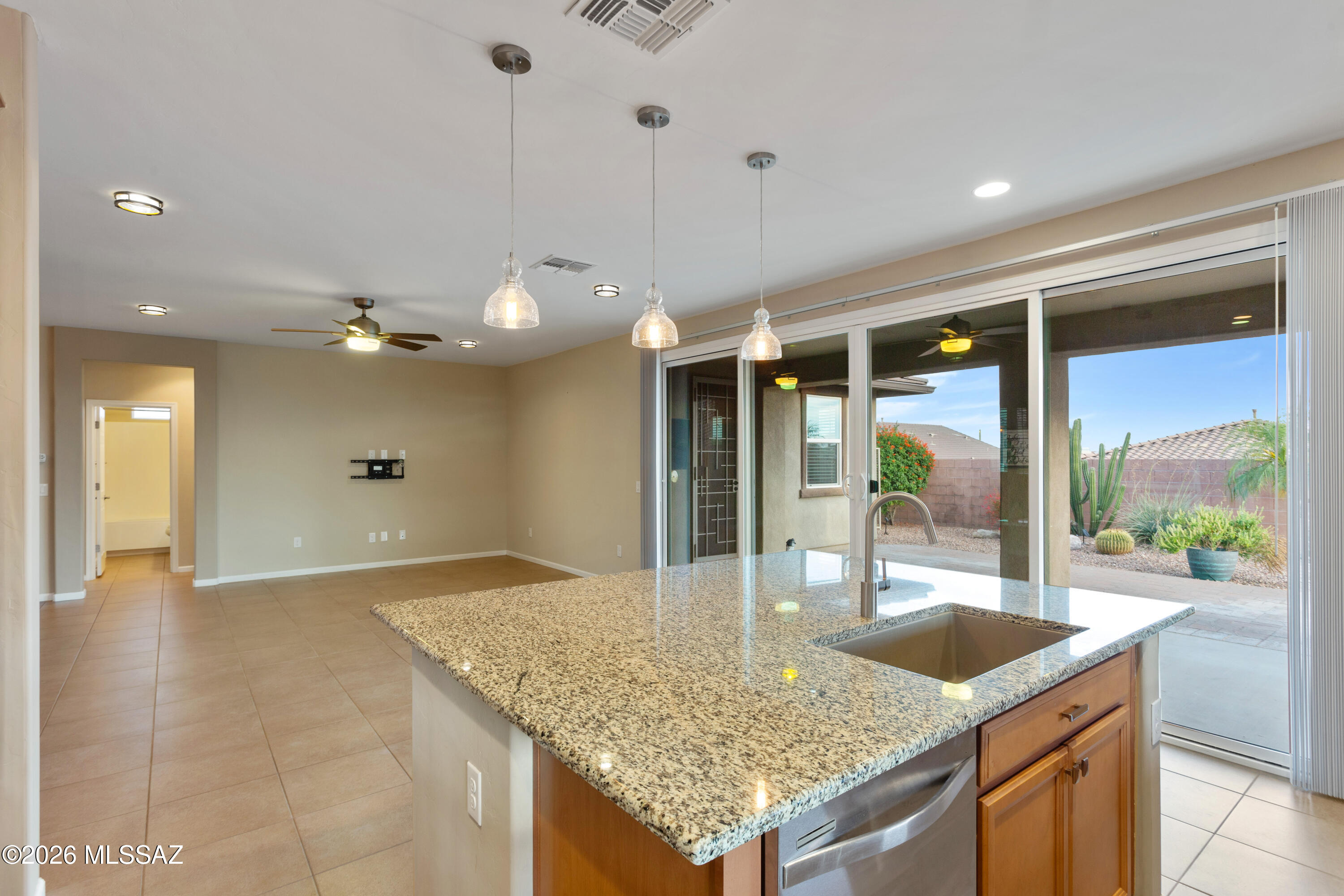 Golden Barrel Place At Dove Mountain SQ20141710079 - Residential