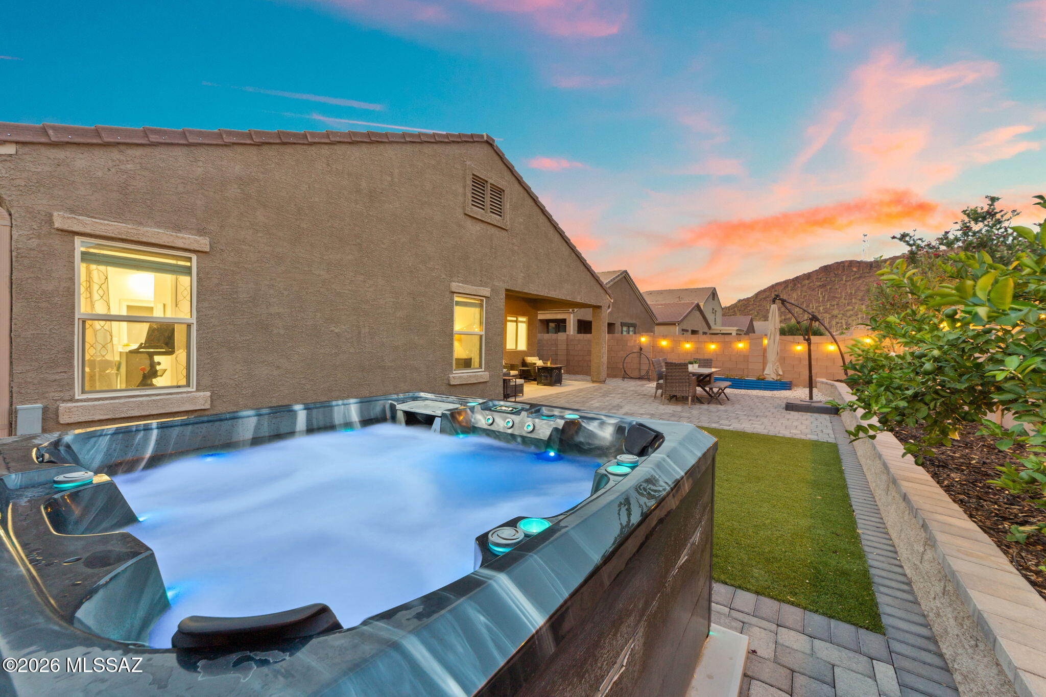 Saguaro Bloom 7B - Residential