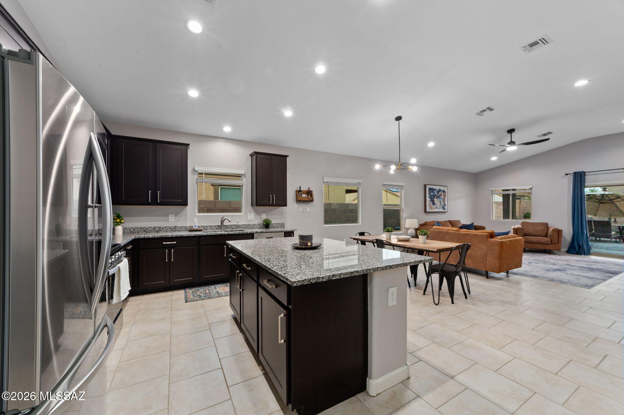 Saguaro Bloom 7B - Residential