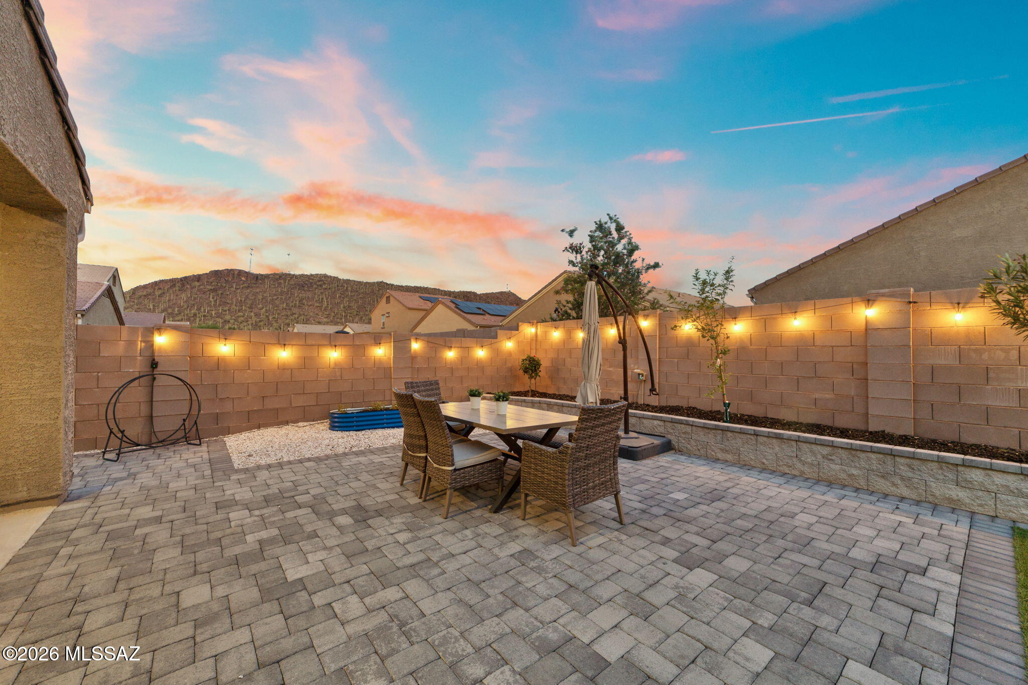 Saguaro Bloom 7B - Residential