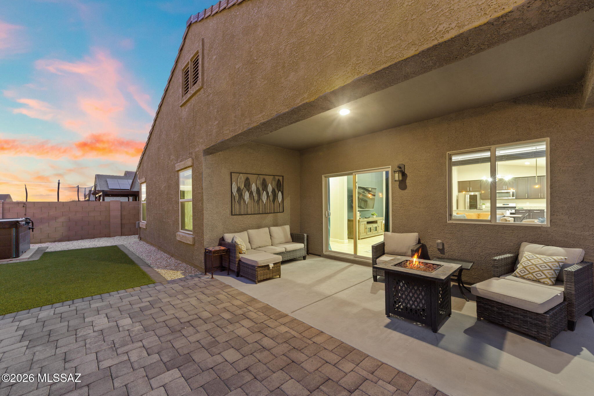 Saguaro Bloom 7B - Residential