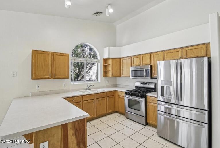 Thornydale Terrace(1-104) - Residential