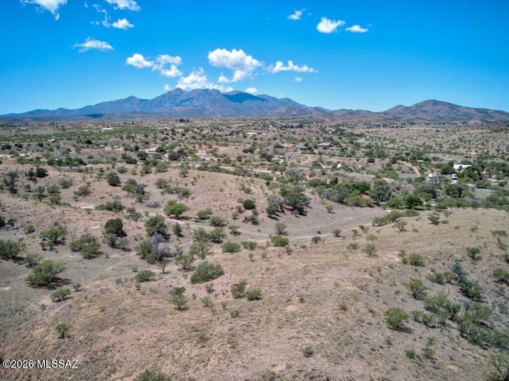 175 Plus or minus Acres Currently used for cattle grazing. This property was used in the Film ''Tin Cup'' as the driving range/coffee shop location.  Property borders National forest, high desert grasslands with large views, multiple building sites. Easy drive into Tucson, dotted with live oaks and mesquite .Selling 2 tax parcels 307-16-001E at 101.64 acres and 307-16-013G at 73.27 acres. This can be split and developed or make a great mini ranch. Property sits on both sides of Greaterville Rd. and runs along Hwy 83