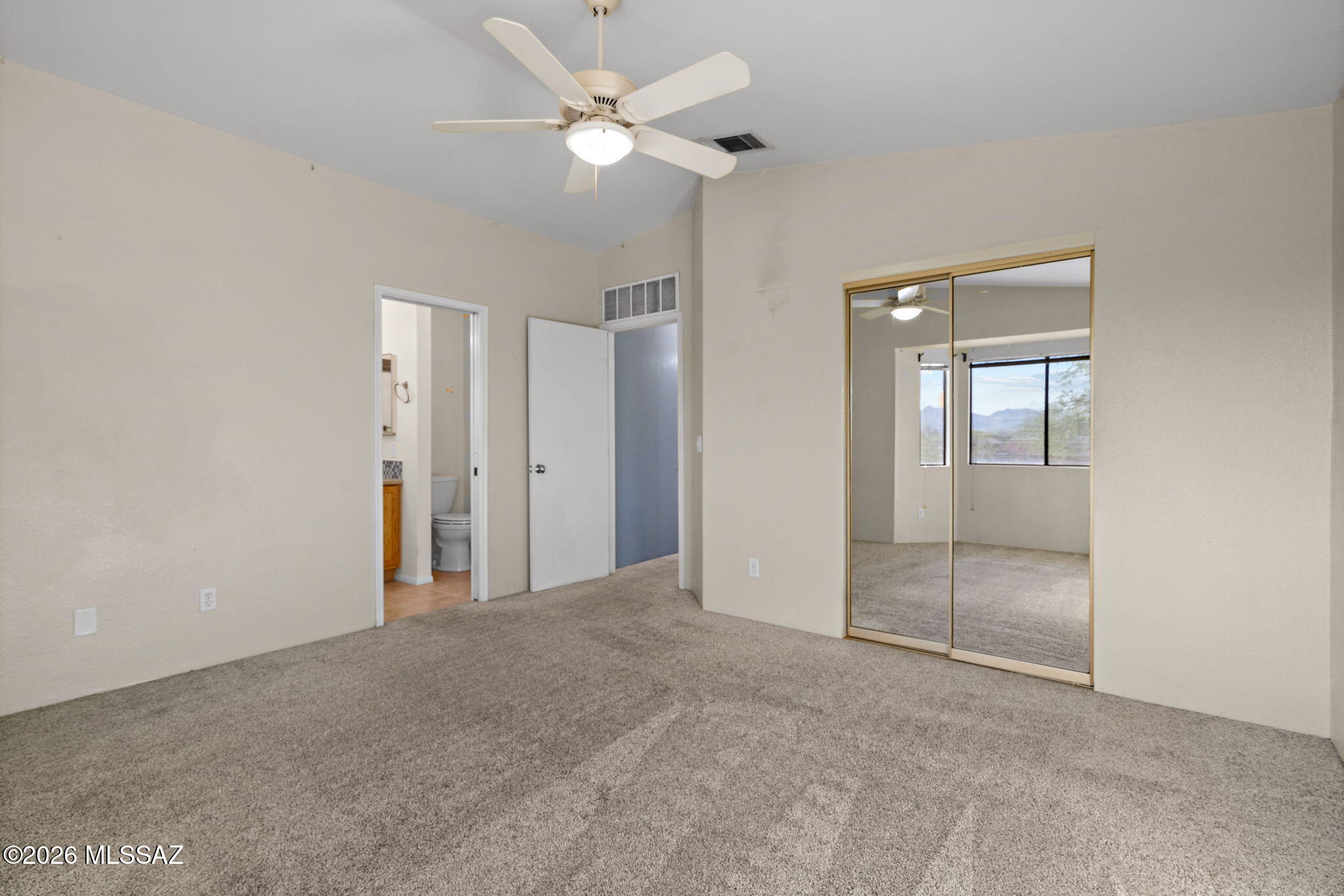 Meadowbrook (270-272, 335-347, 404-409) - Residential