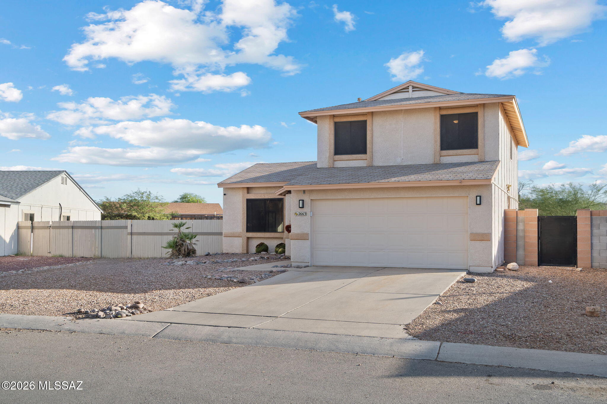 Meadowbrook (270-272, 335-347, 404-409) - Residential