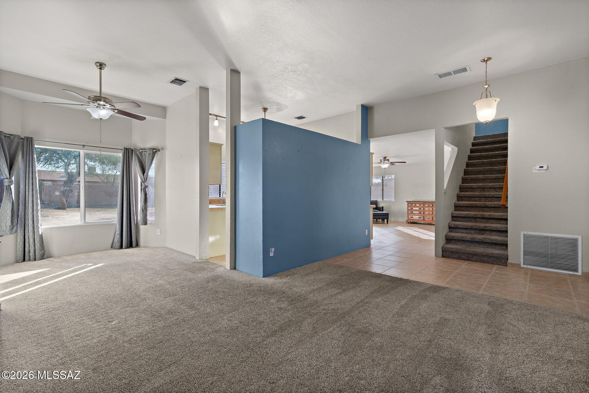Meadowbrook (270-272, 335-347, 404-409) - Residential