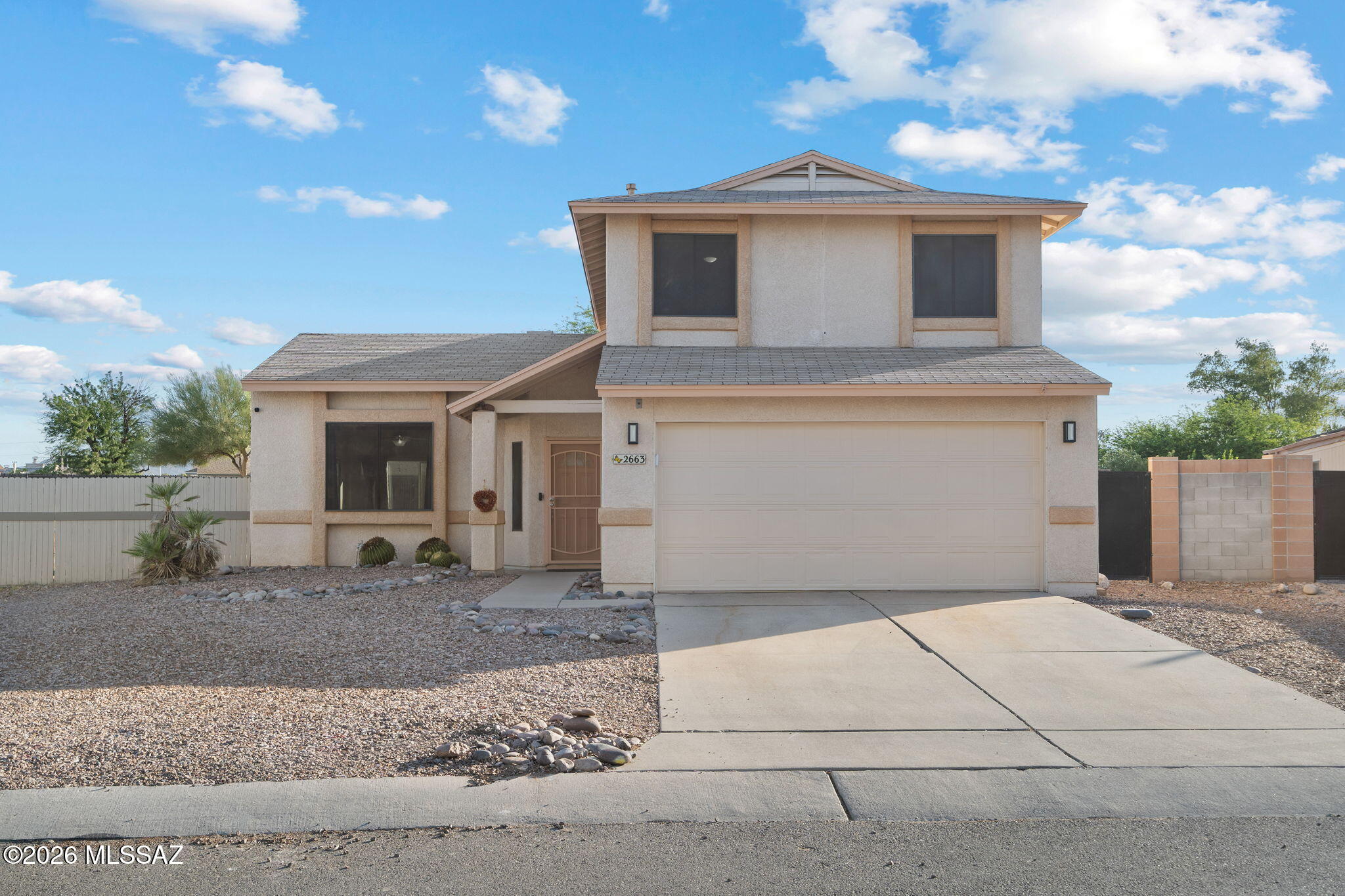 Meadowbrook (270-272, 335-347, 404-409) - Residential