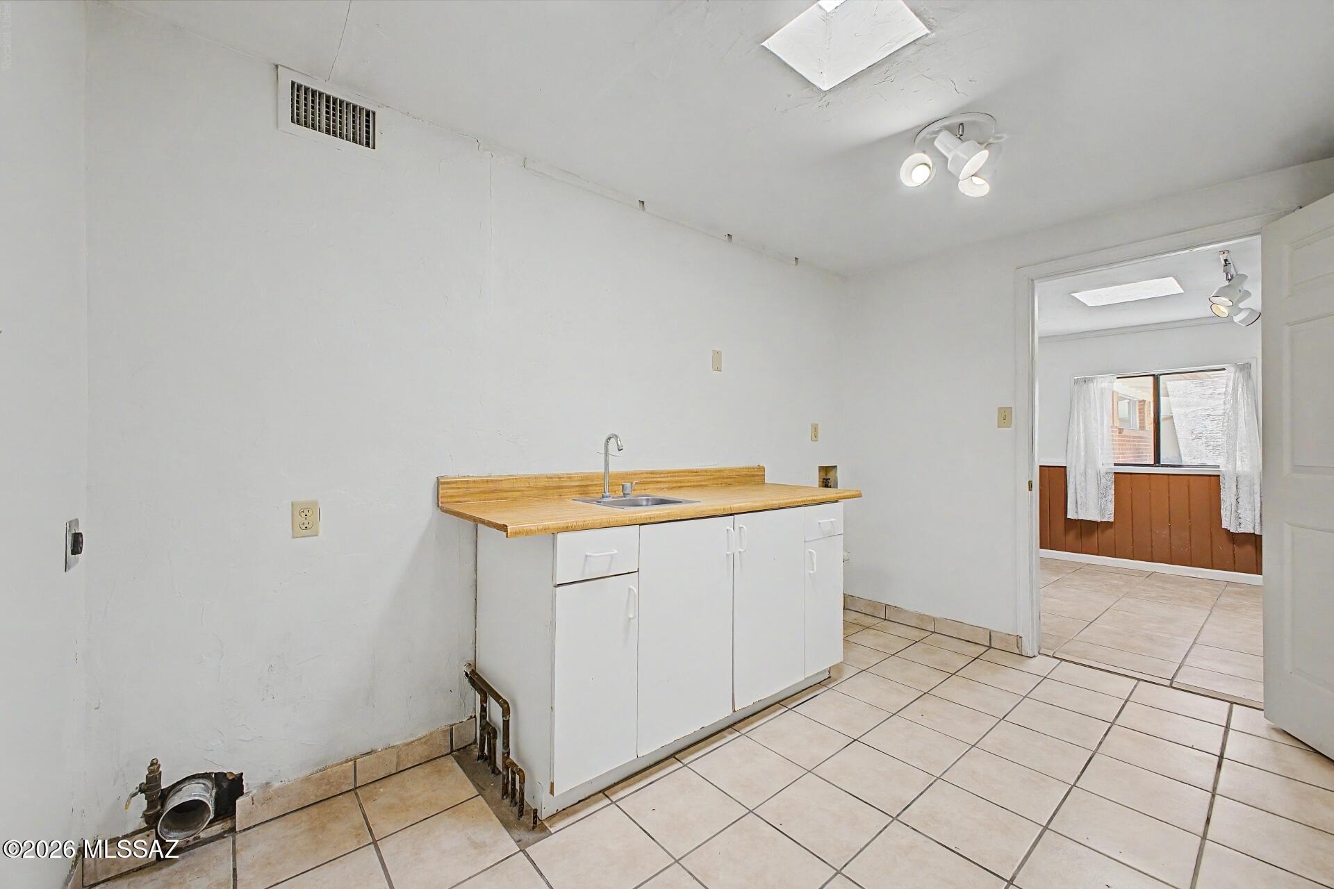 Longview Estates (57-107) - Residential