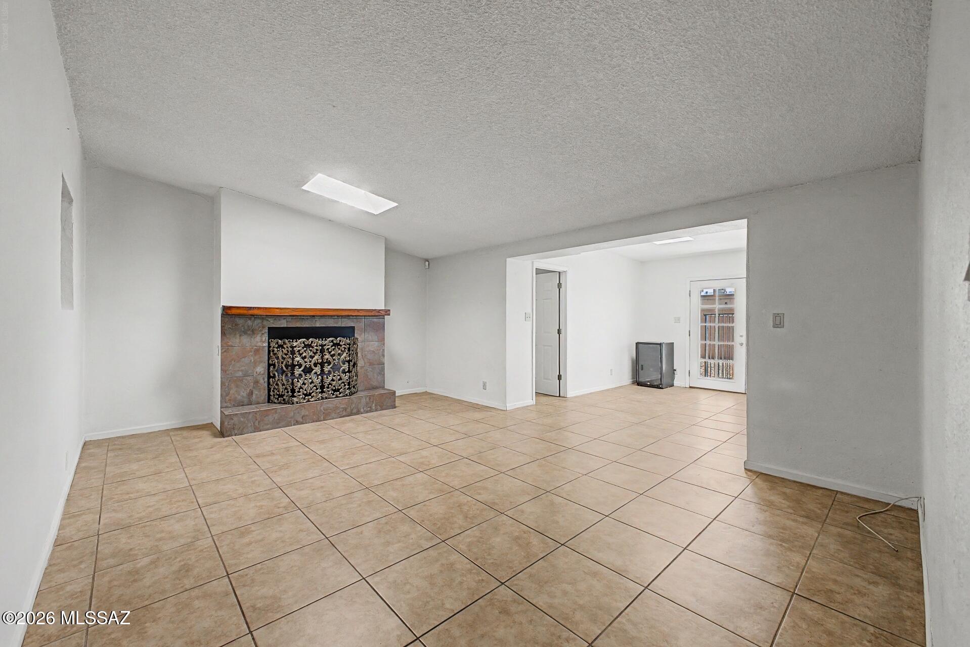 Longview Estates (57-107) - Residential