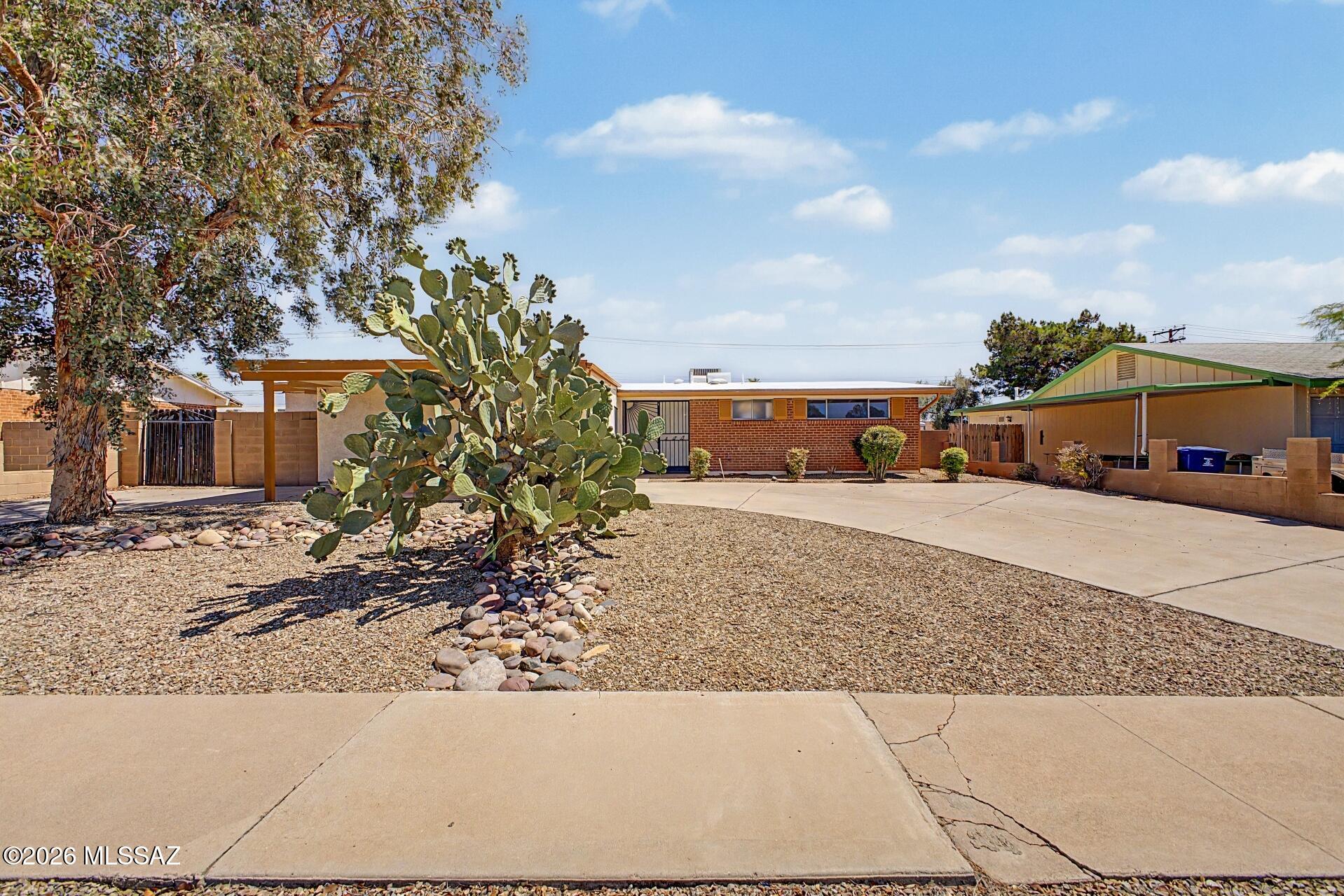 Longview Estates (57-107) - Residential
