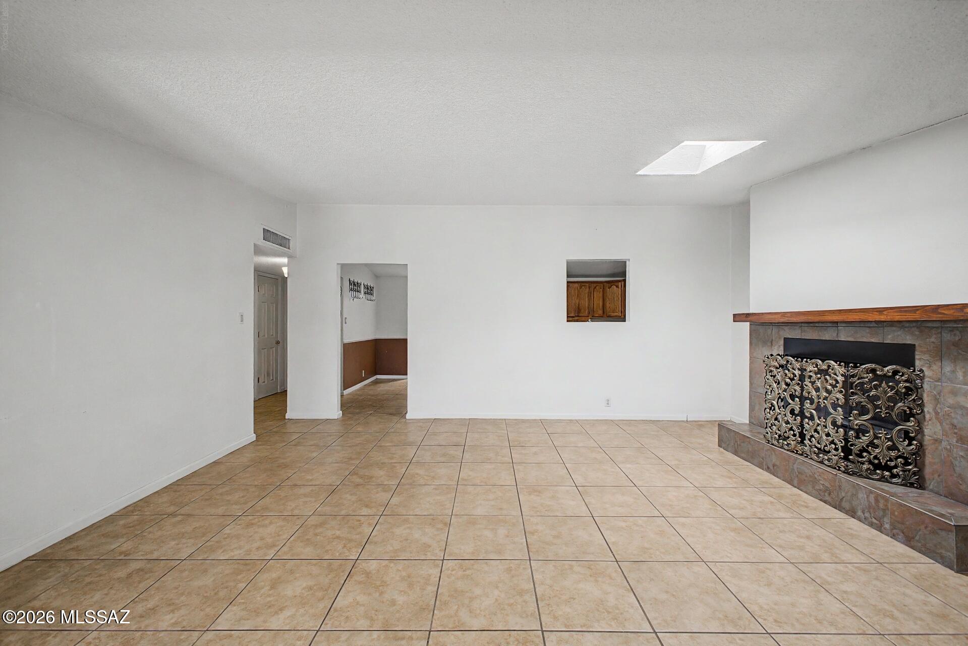 Longview Estates (57-107) - Residential