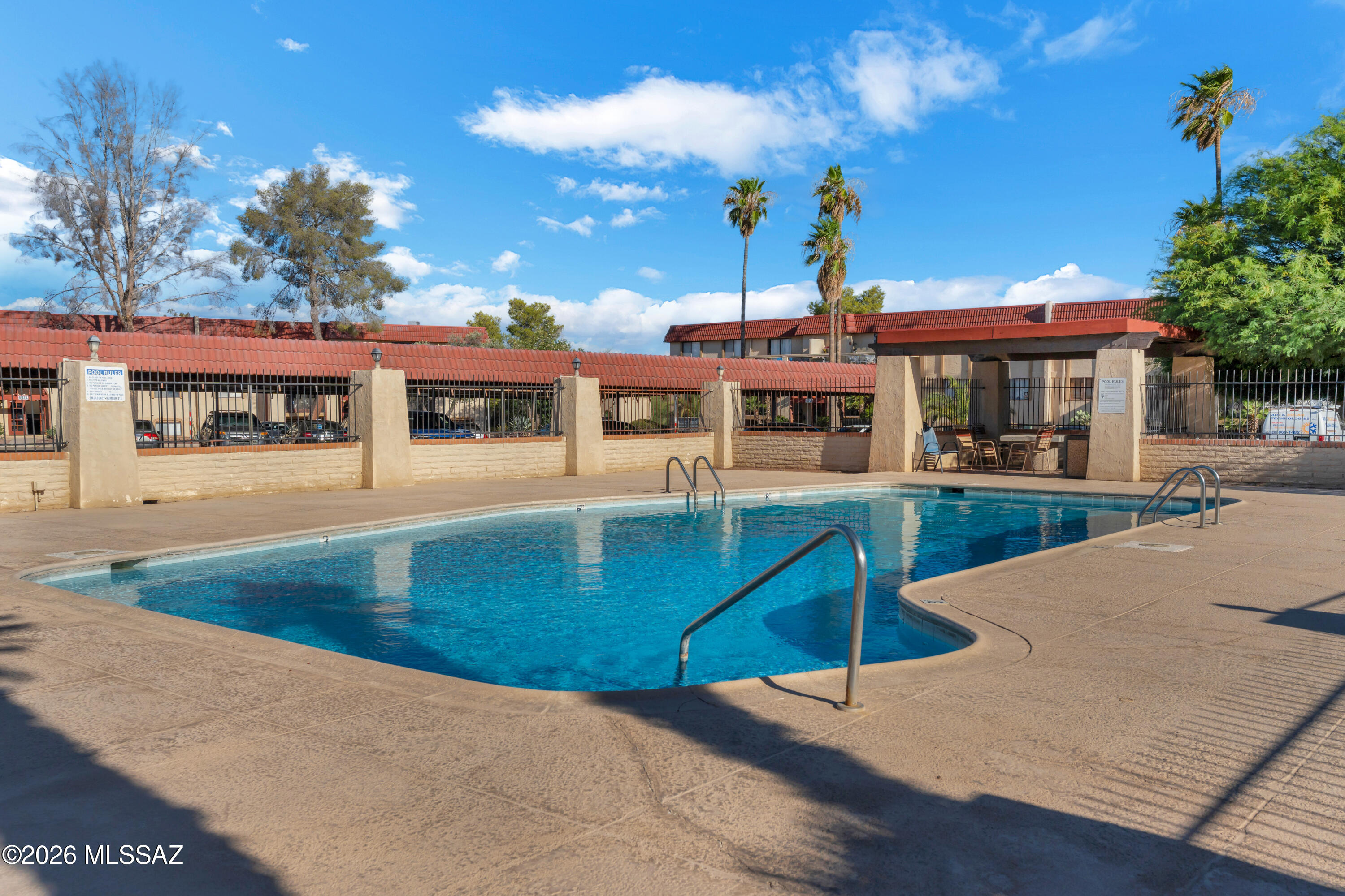 Barcelona Manor Condominiums - Residential