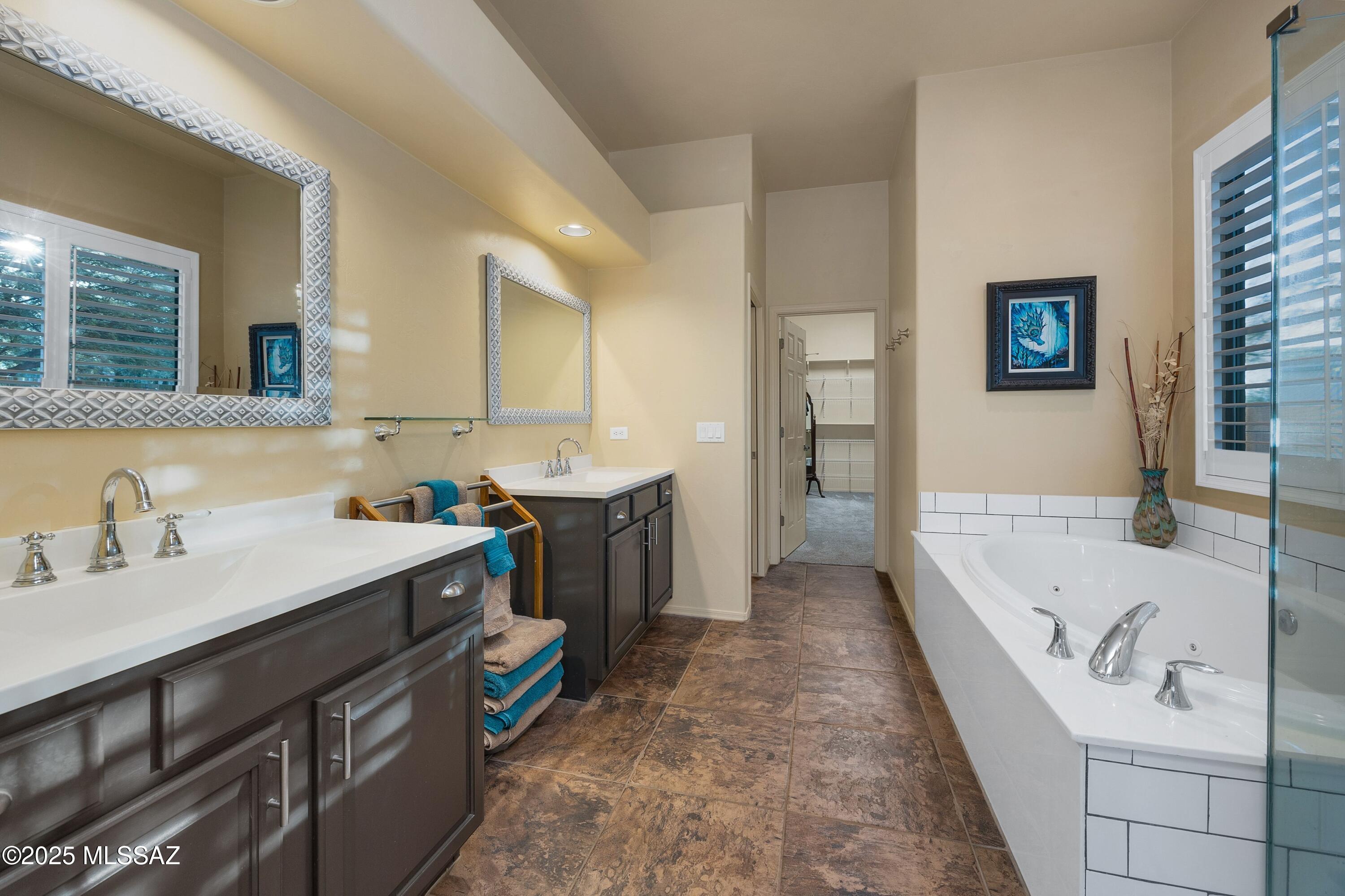 Rancho Del Lago (541-607) - Residential