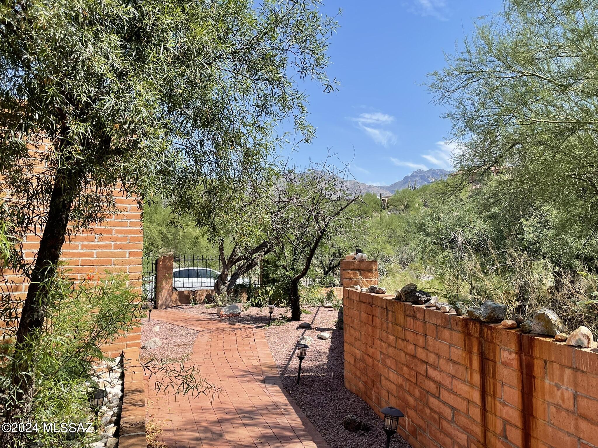 La Buena Vida Estates (74-110) - Residential Lease