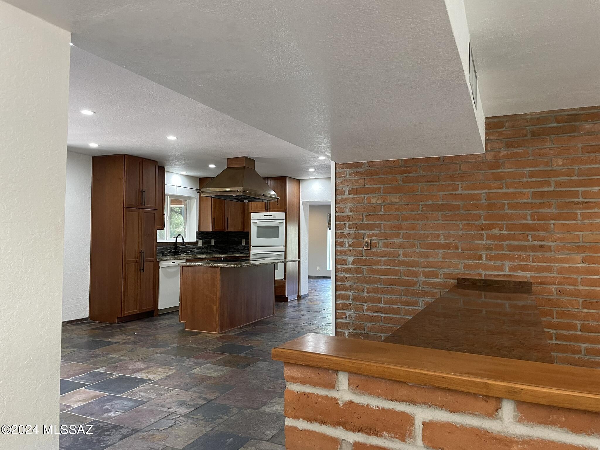 La Buena Vida Estates (74-110) - Residential Lease