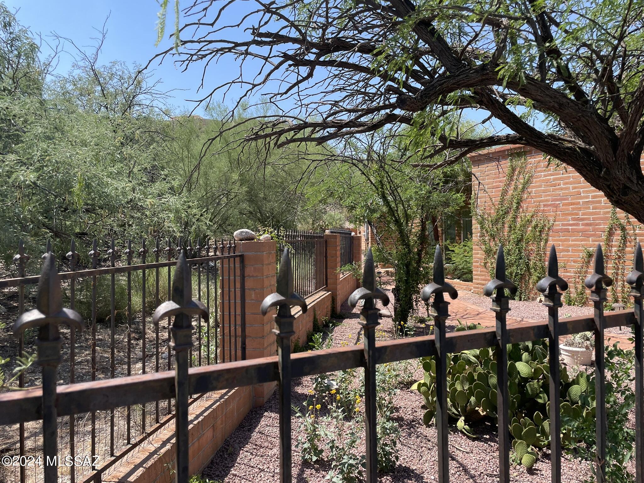La Buena Vida Estates (74-110) - Residential Lease
