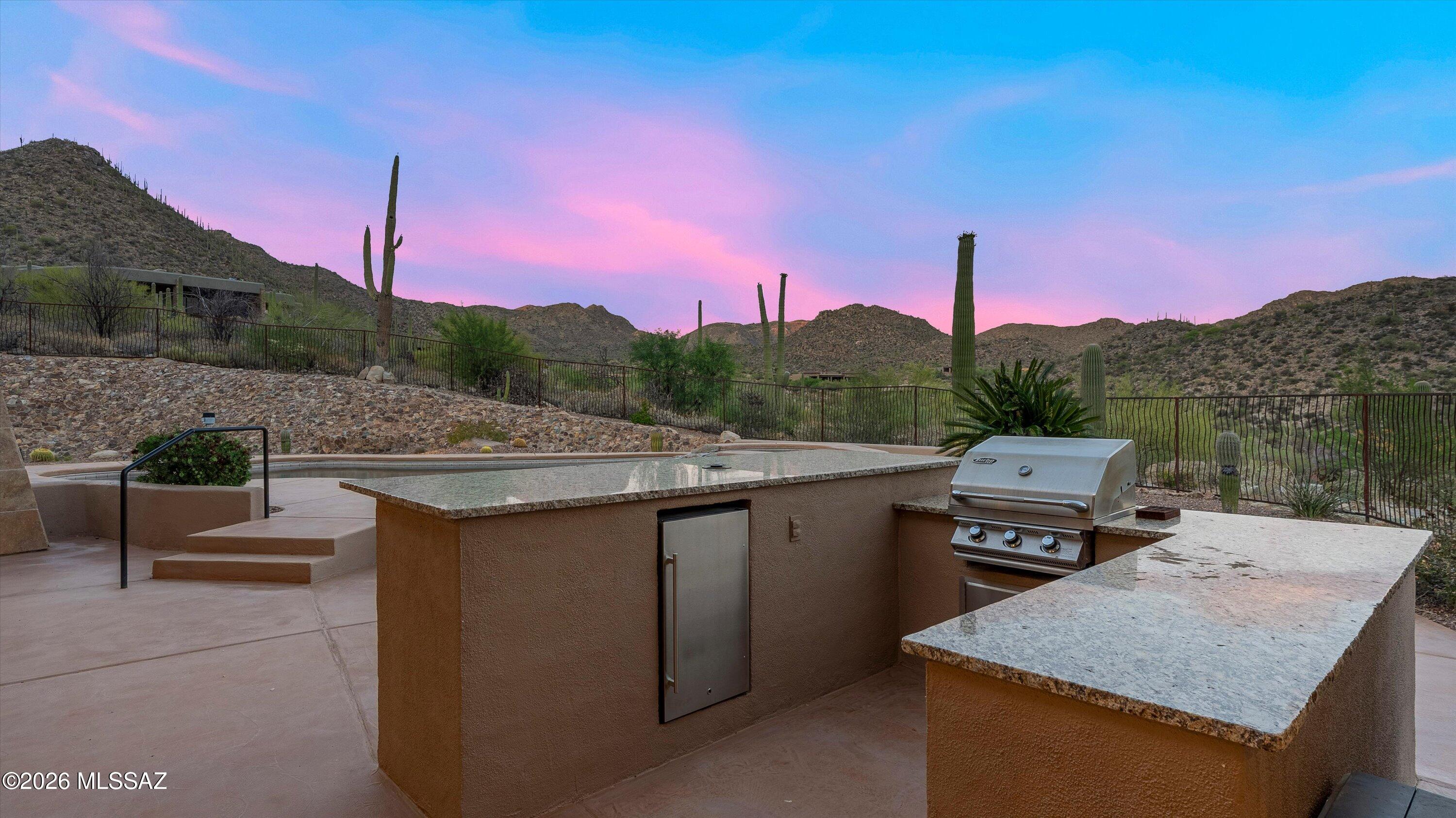 Canyon Pass III At Dove Mountain (111-181) - Residential