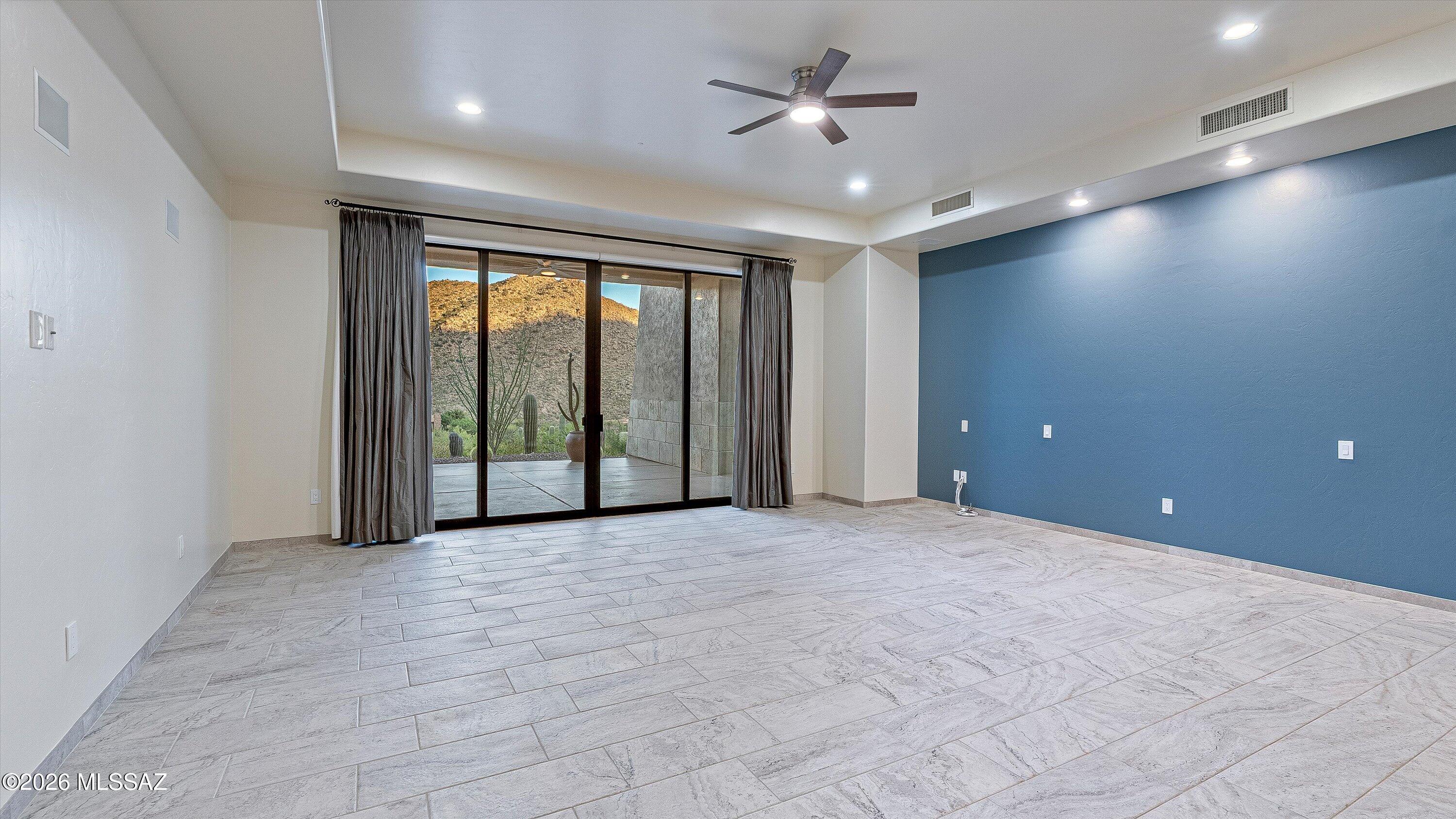Canyon Pass III At Dove Mountain (111-181) - Residential
