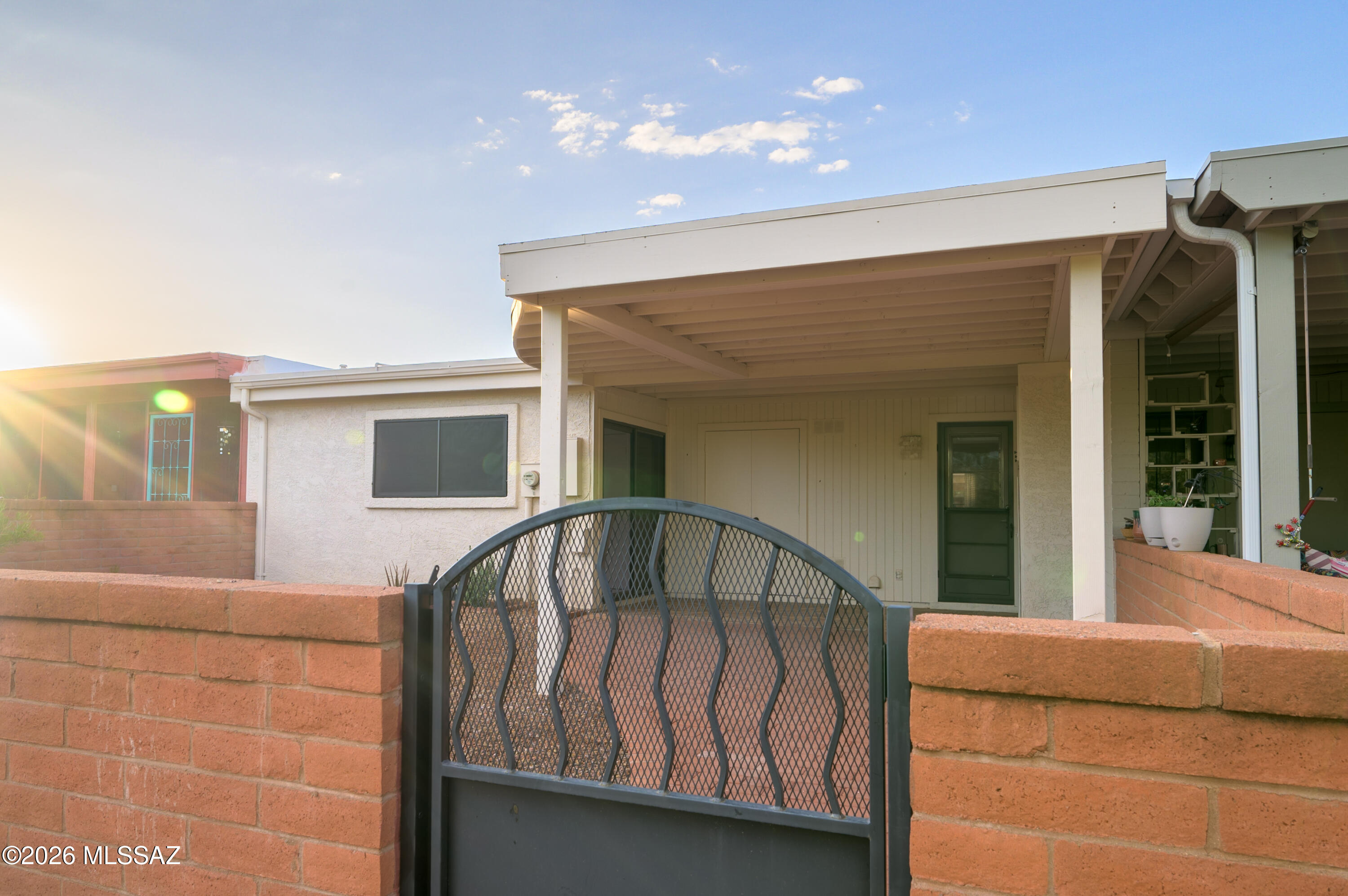 Green Valley Townhouses NO.7 - Residential
