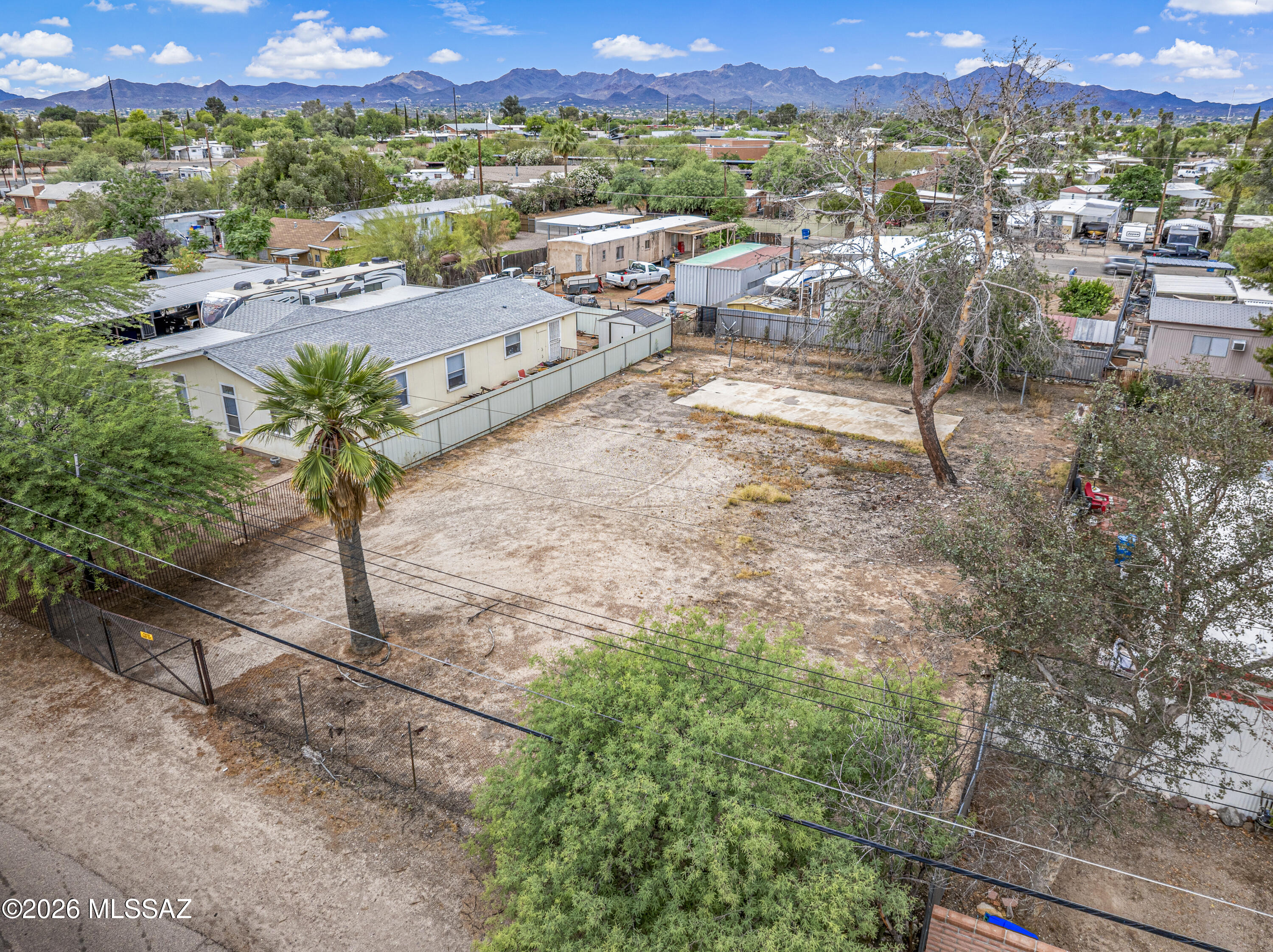 Pomona Addition - Land