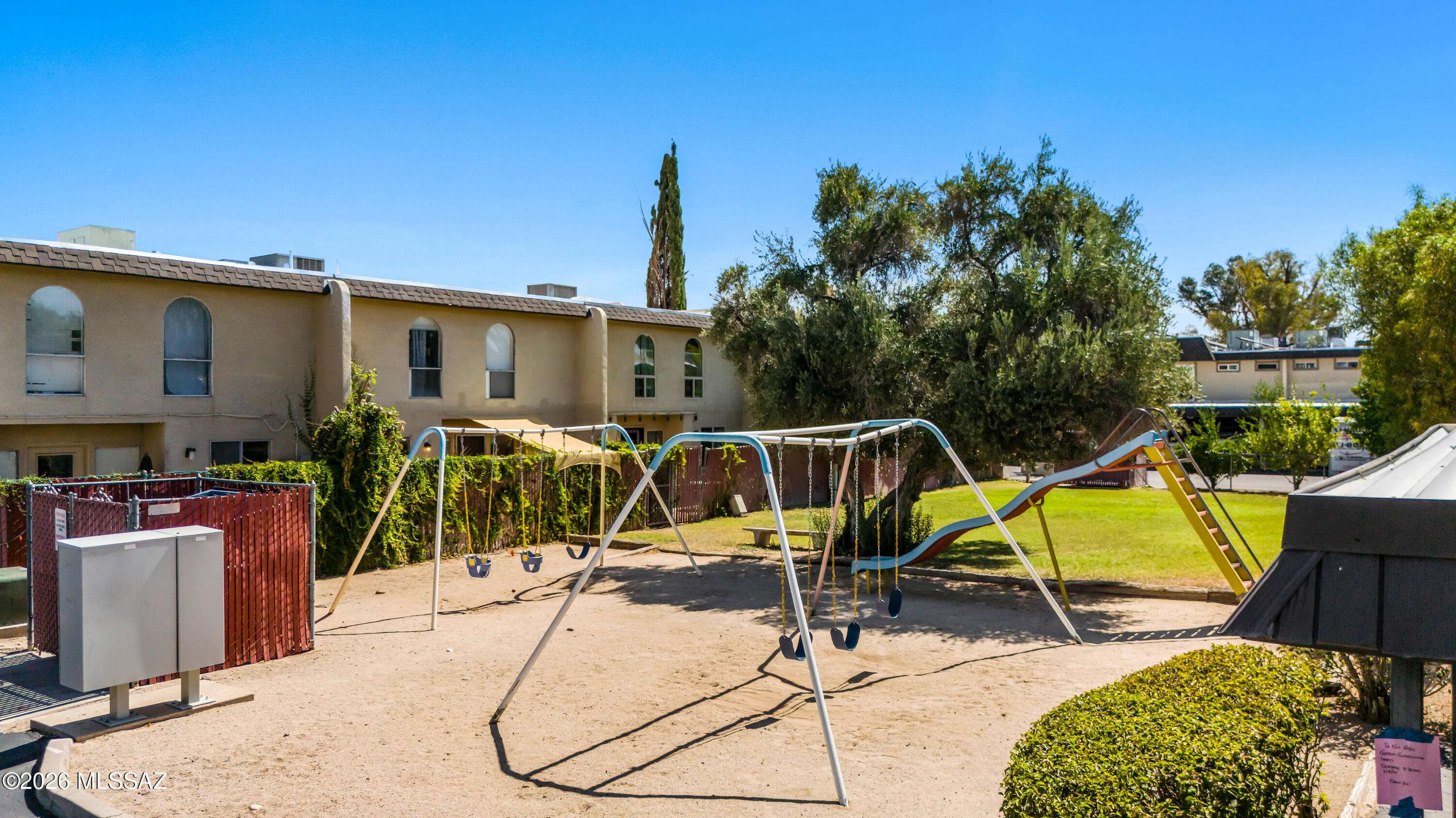 Valle Cereza (1-59) - Residential
