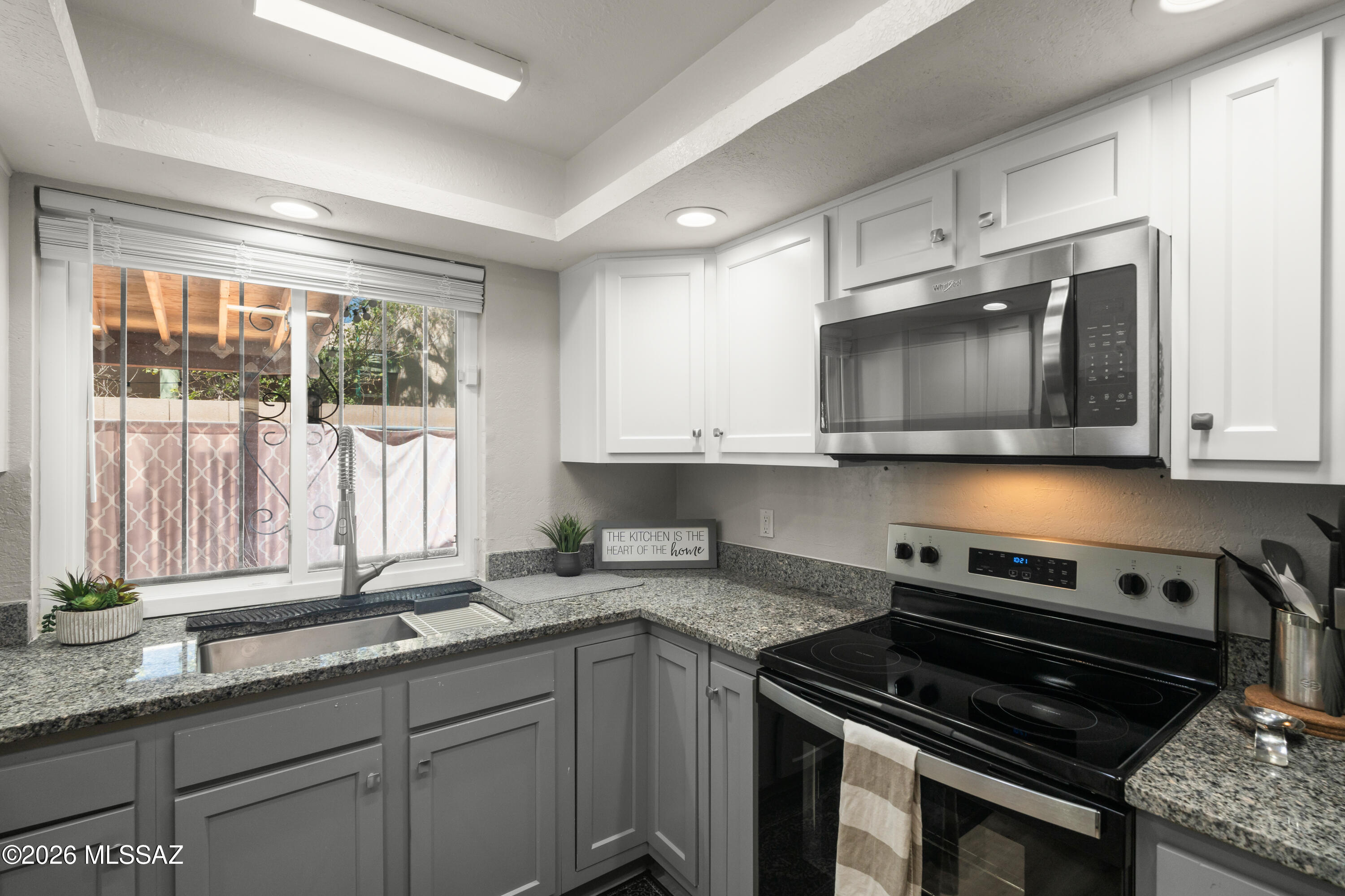 Valle Cereza (1-59) - Residential