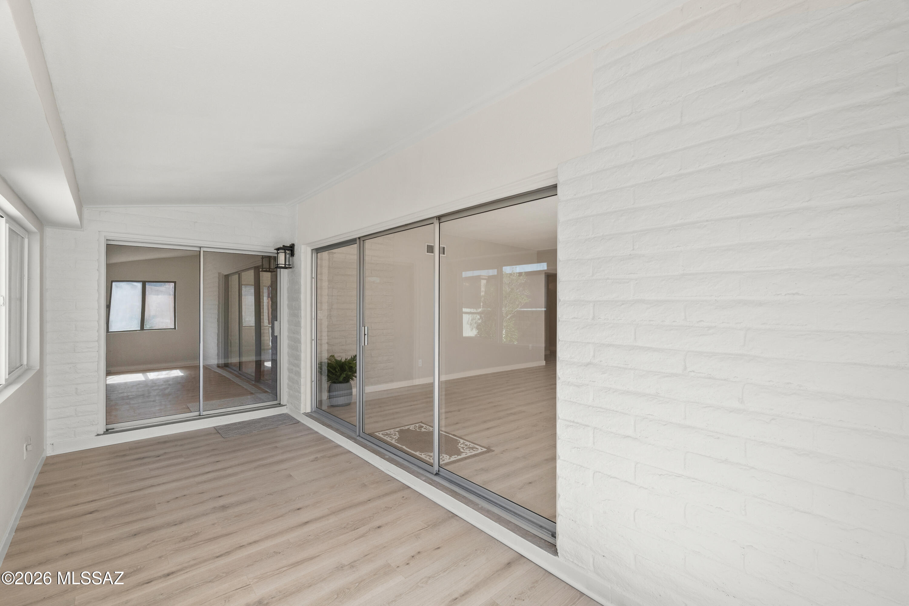 La Serena Townhouses (1-25) - Residential