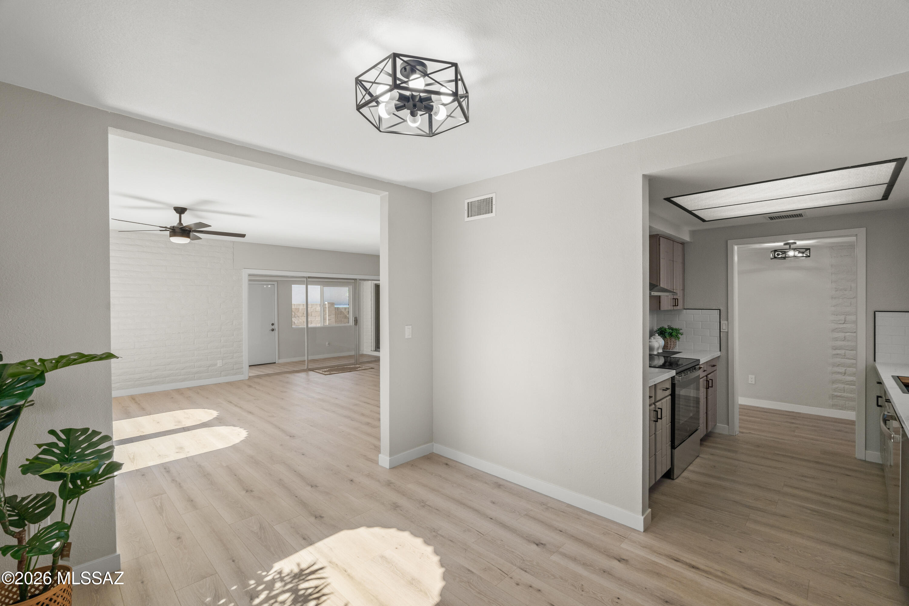 La Serena Townhouses (1-25) - Residential