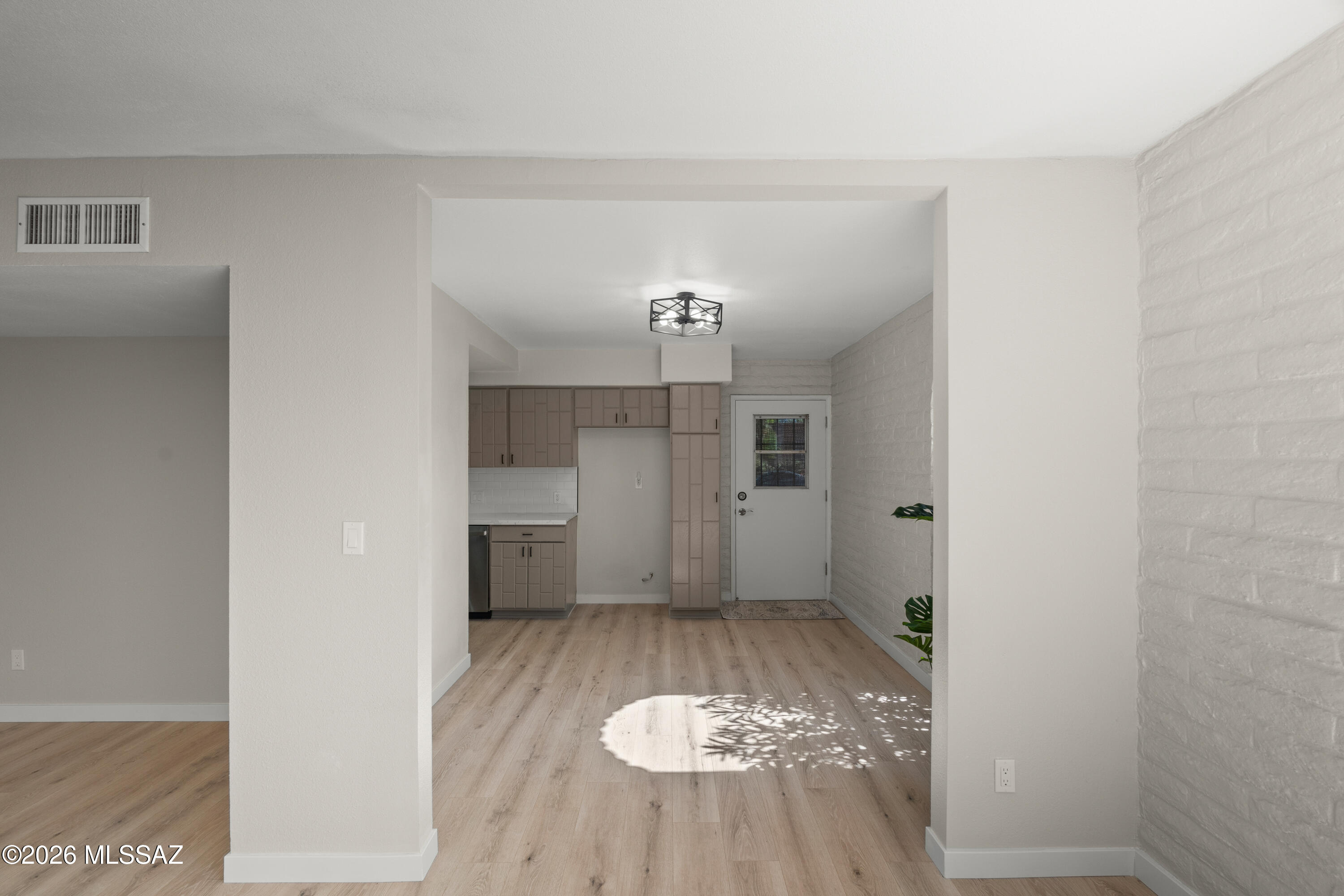 La Serena Townhouses (1-25) - Residential