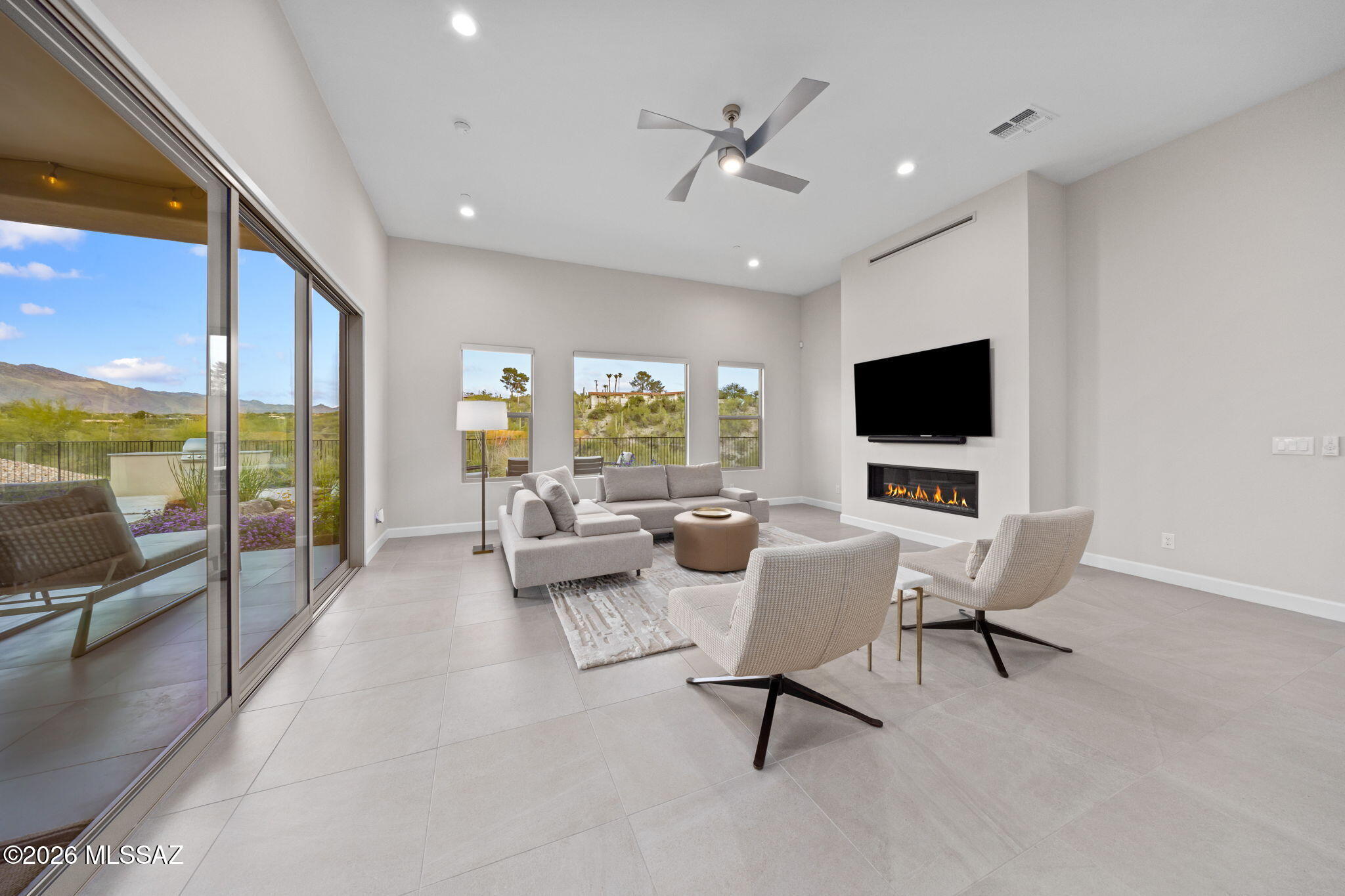 Catalina Foothills Estates NO. 10 (1-72) - Residential