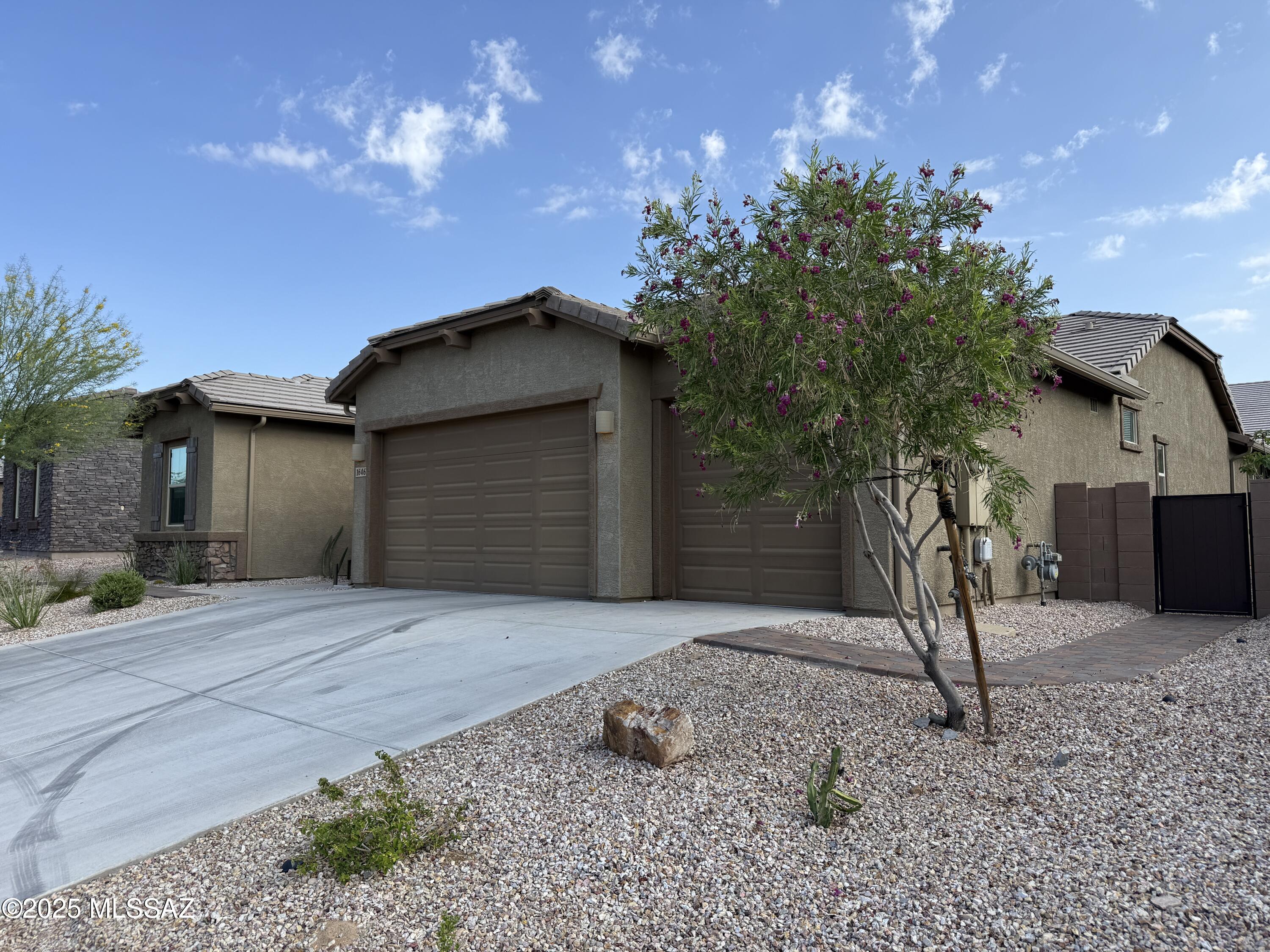 Overton Reserve SQ20171430021 - Residential Lease