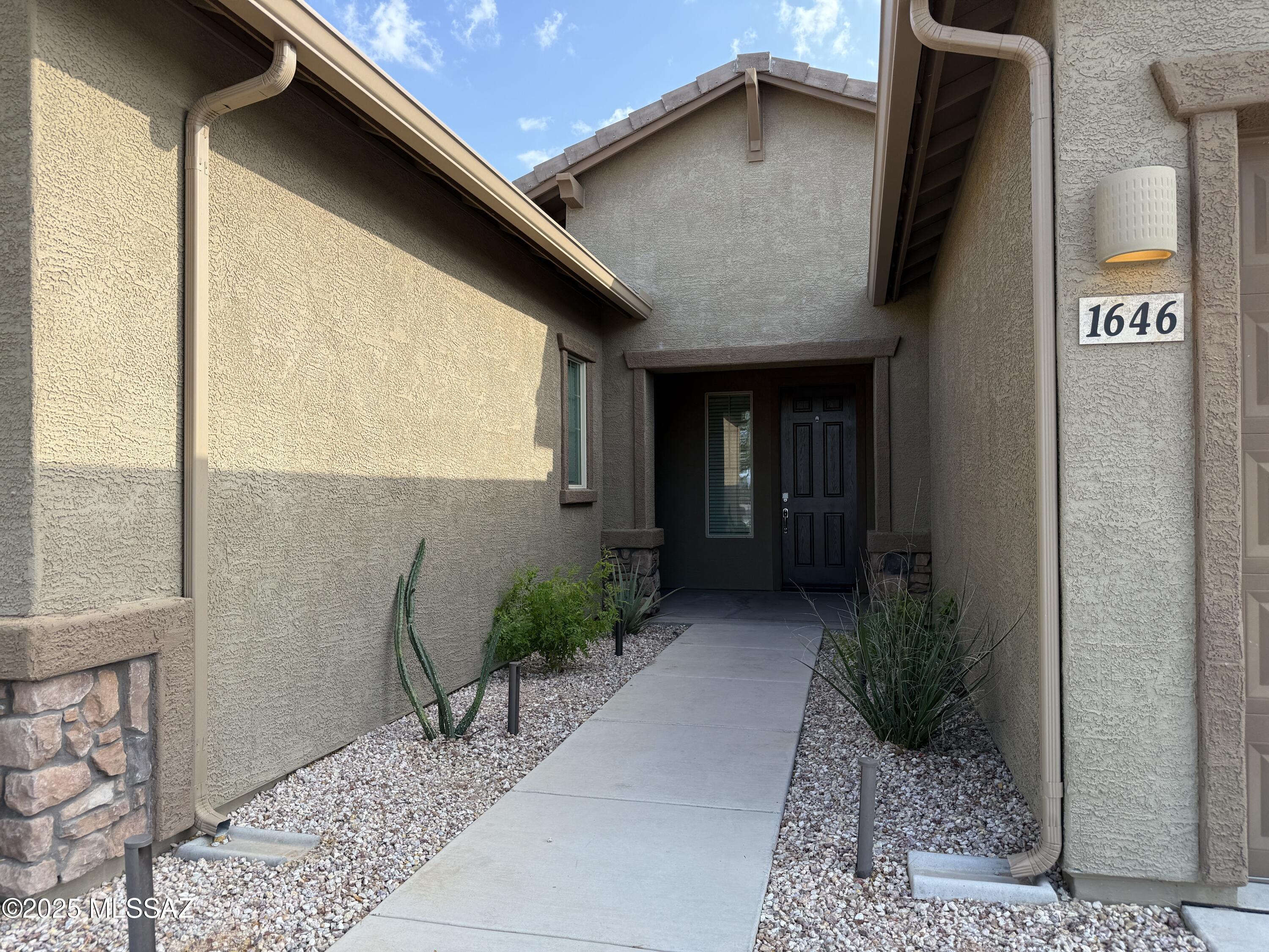 Overton Reserve SQ20171430021 - Residential Lease