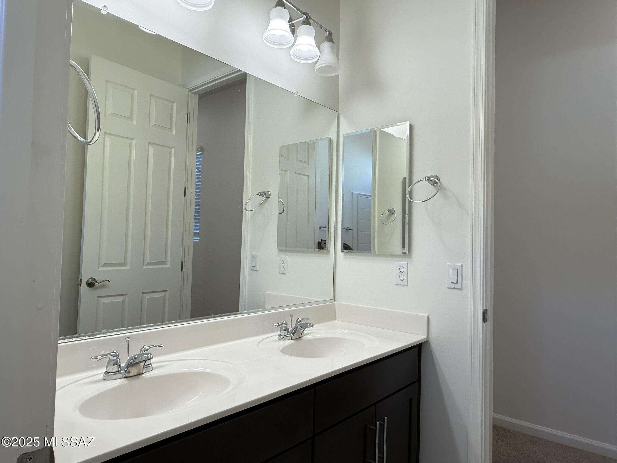 Overton Reserve SQ20171430021 - Residential Lease