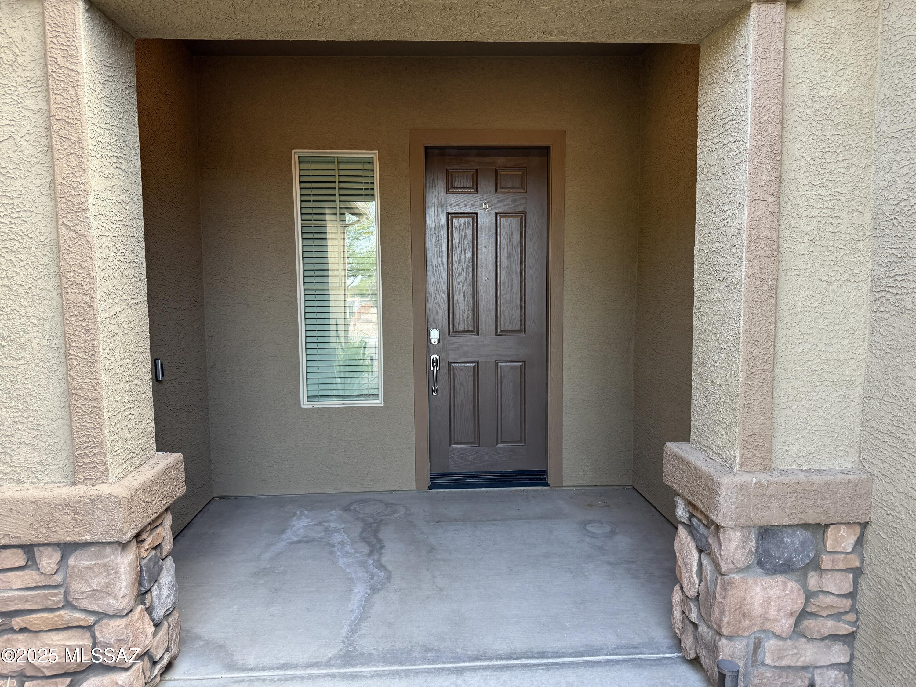Overton Reserve SQ20171430021 - Residential Lease