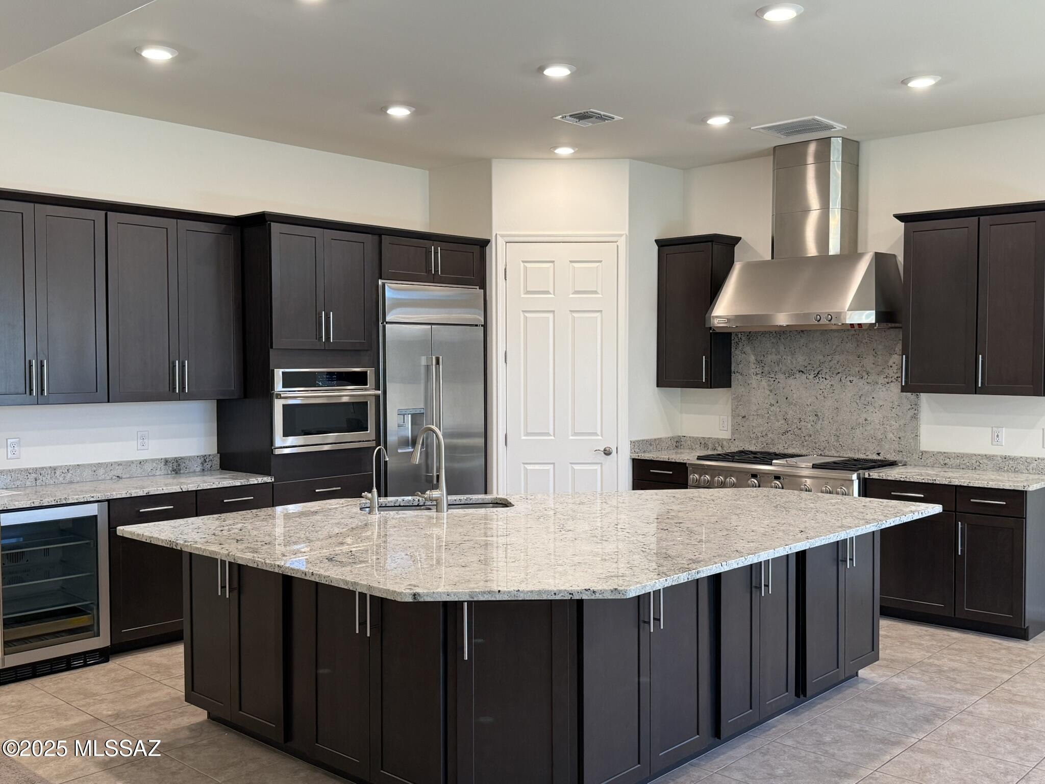 Overton Reserve SQ20171430021 - Residential Lease