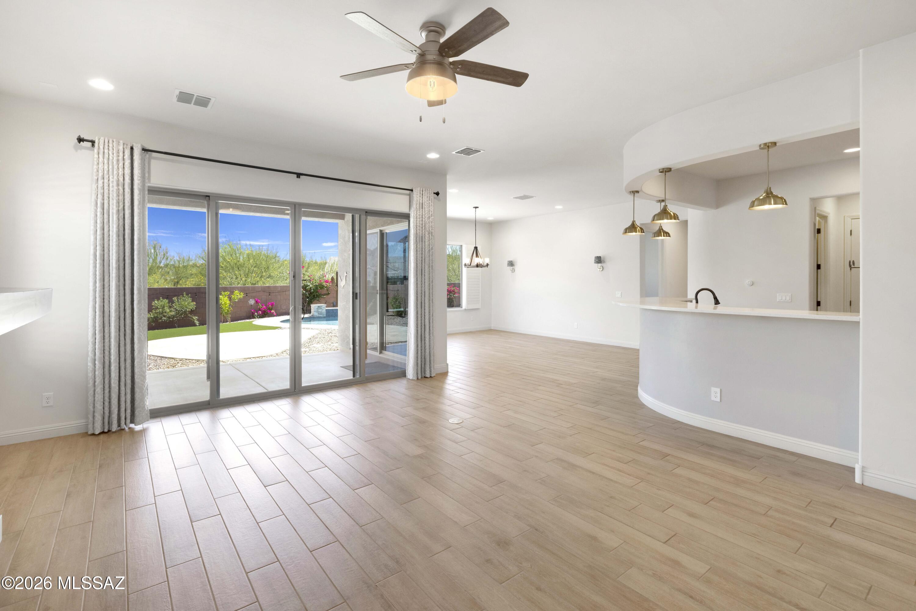 Rancho Vistoso Valley Vista - Residential