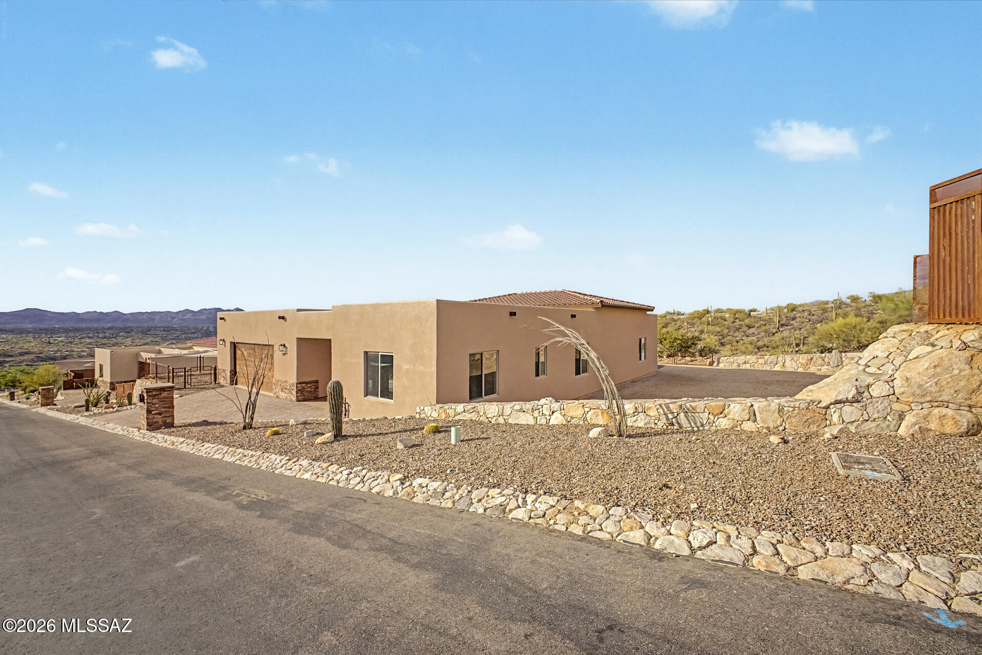 Pusch Ridge (13-32) - Residential