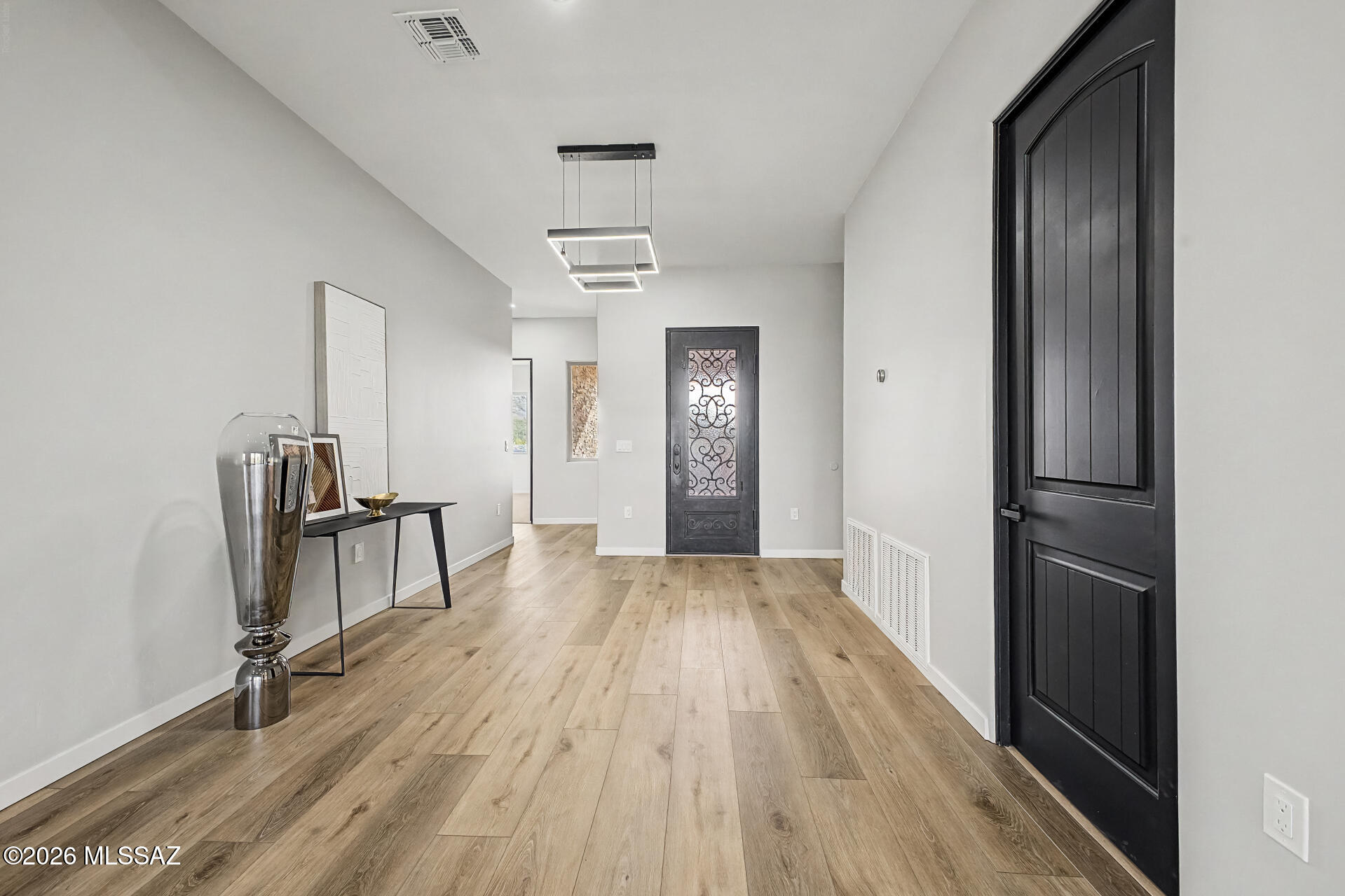 Pusch Ridge (13-32) - Residential