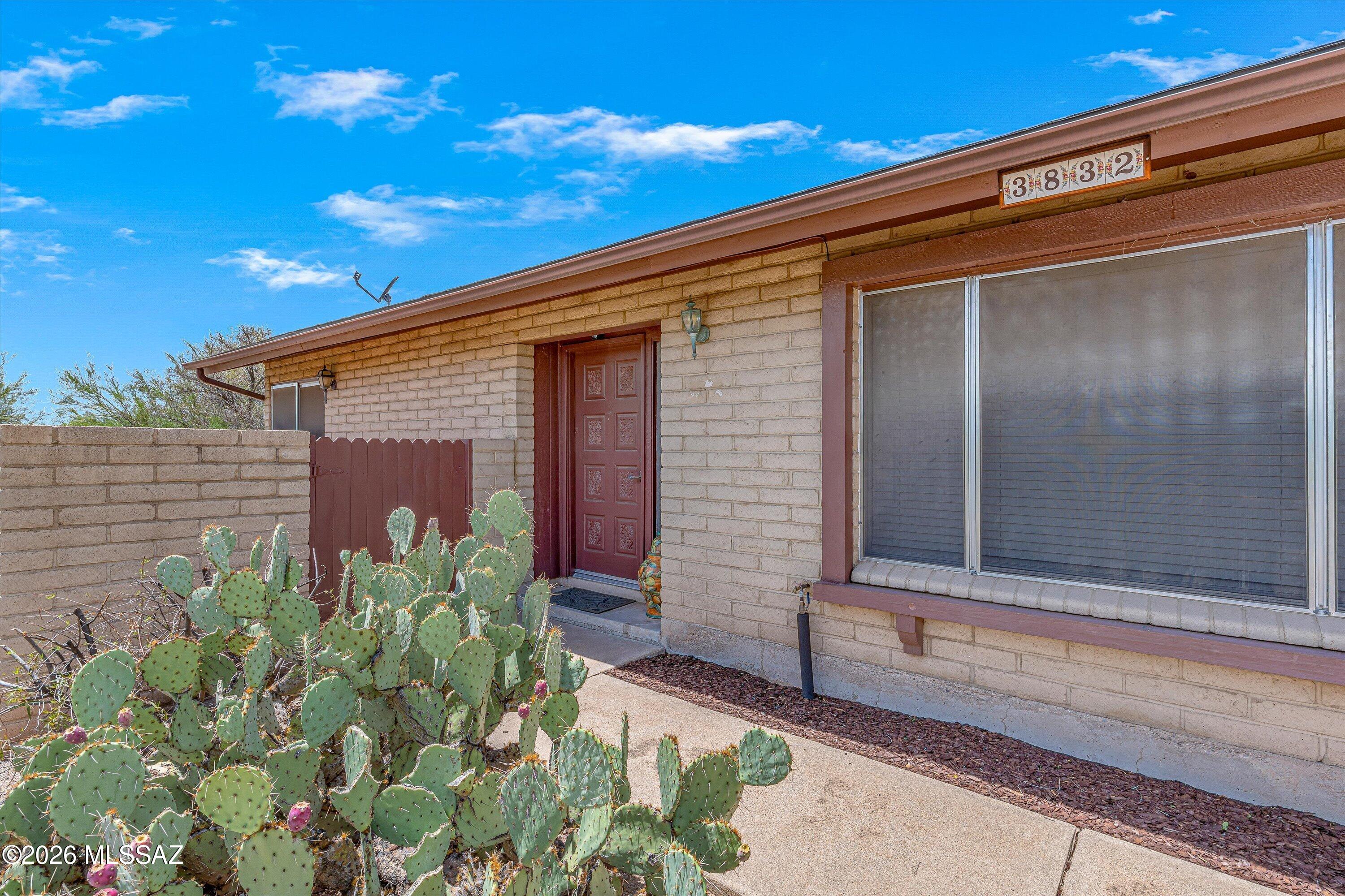 Rinconada Hills  (1-115) - Residential